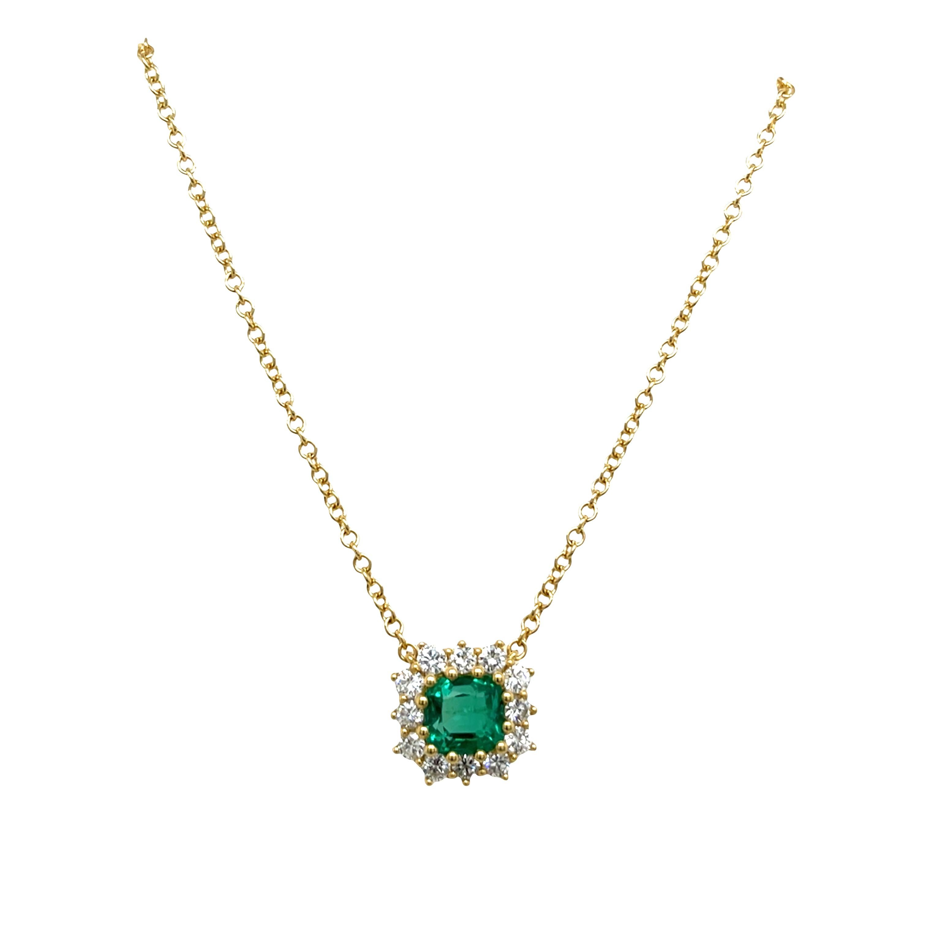 Pendentif émeraude et diamant jaune 18ct sur chaîne de 16 pouces Neuf - En vente à London, GB