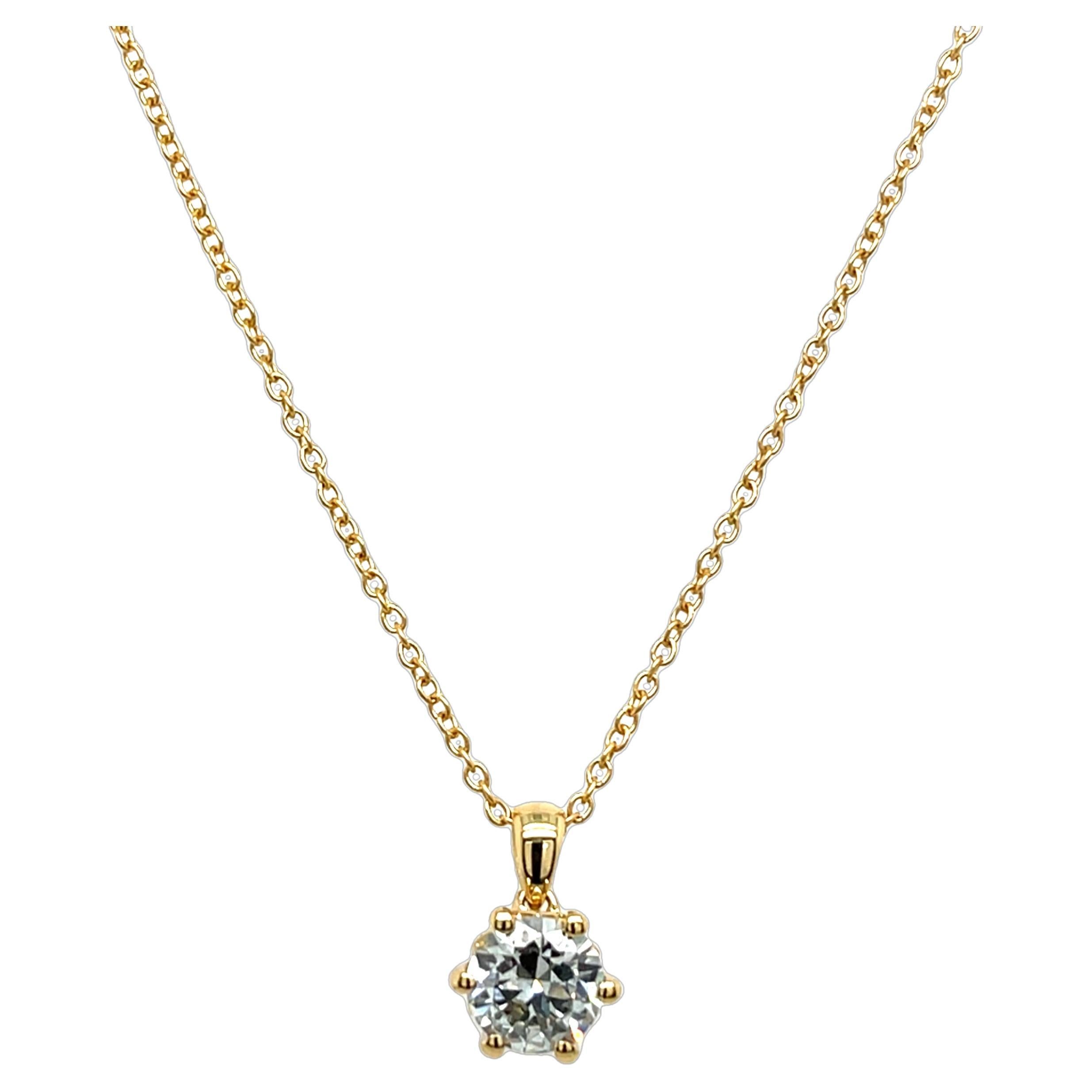 Colgante de oro amarillo de 18 ct con un diamante natural de 1,0 ct H/SI2 suspendido de una cadena de 18 pulg.