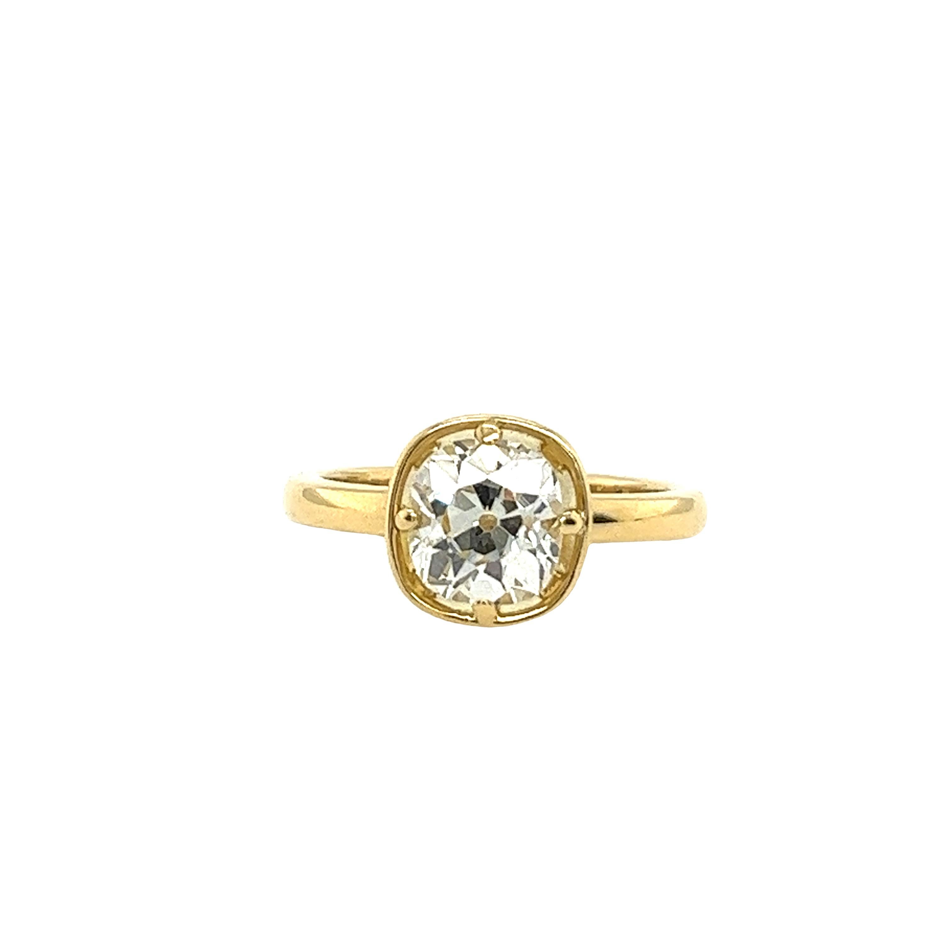 18ct Yellow Gold 1.71ct K/SI2 Cushion Old Cut Solitaire Diamond Ring For Sale 1