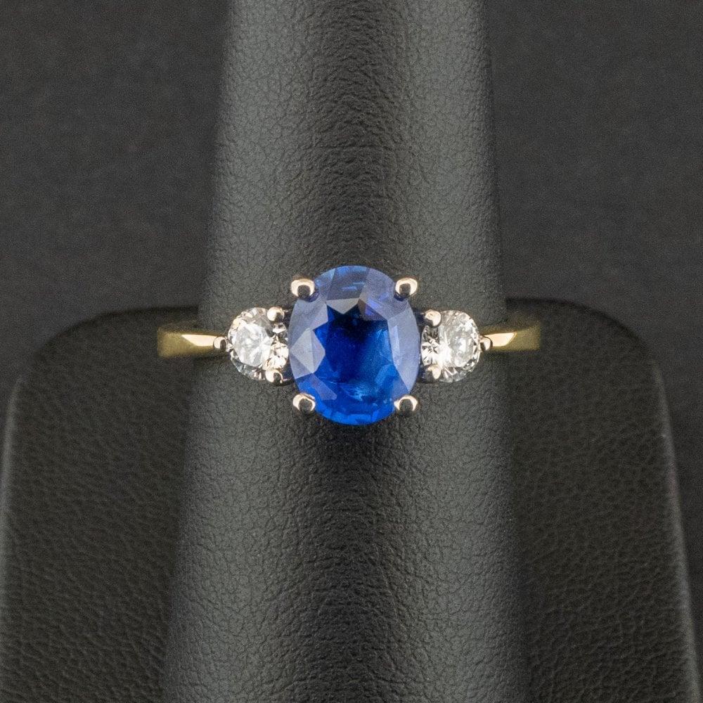 18ct Yellow Gold 1.87ct Sapphire and 0.40ct Diamond Trilogy For Sale