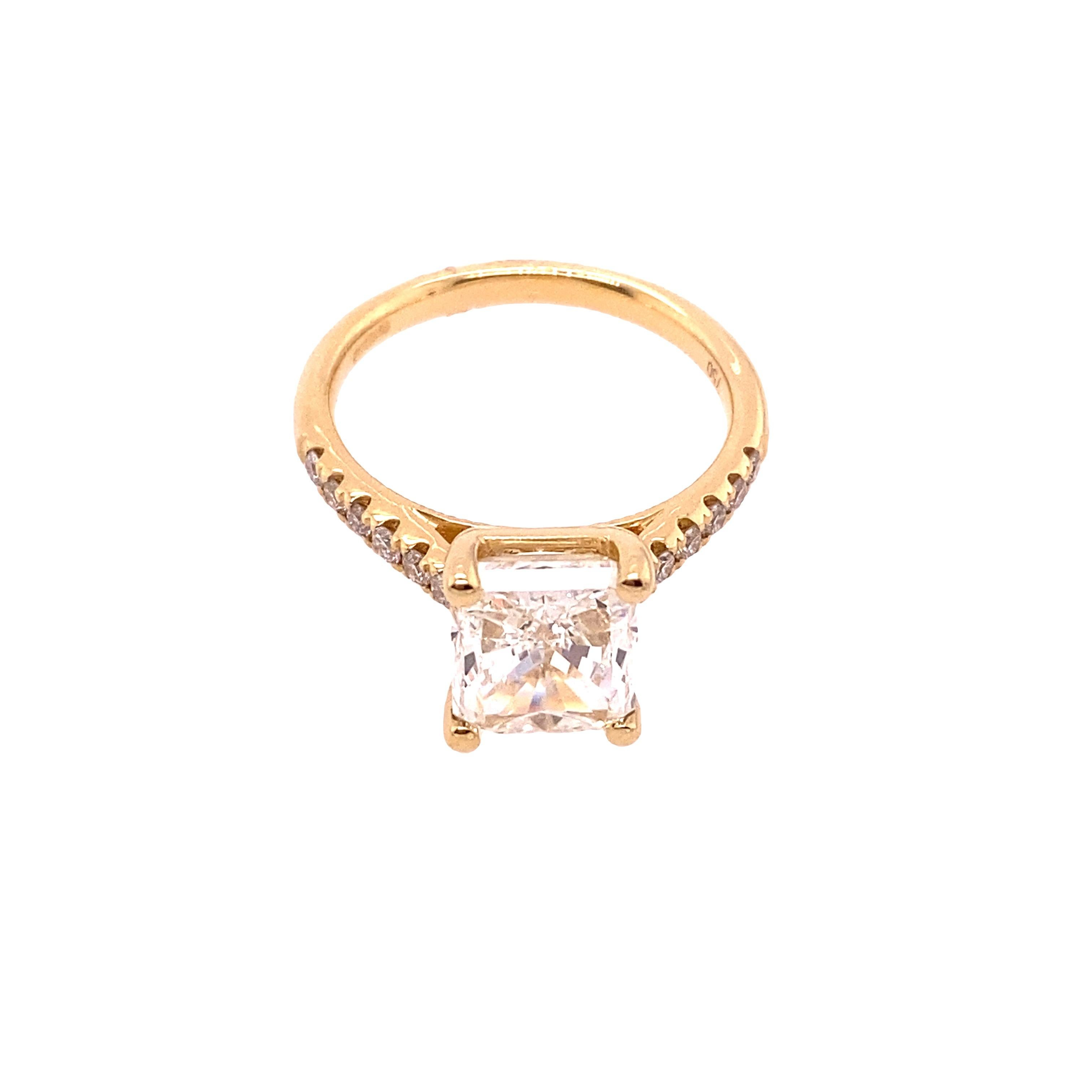 18 Karat Gelbgold, 3,01 Karat I/VS2 rechteckiger Diamant Gia zertifiziert im Angebot 1