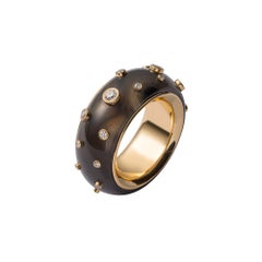 18ct Yellow Gold, Agate and Diamond Ring