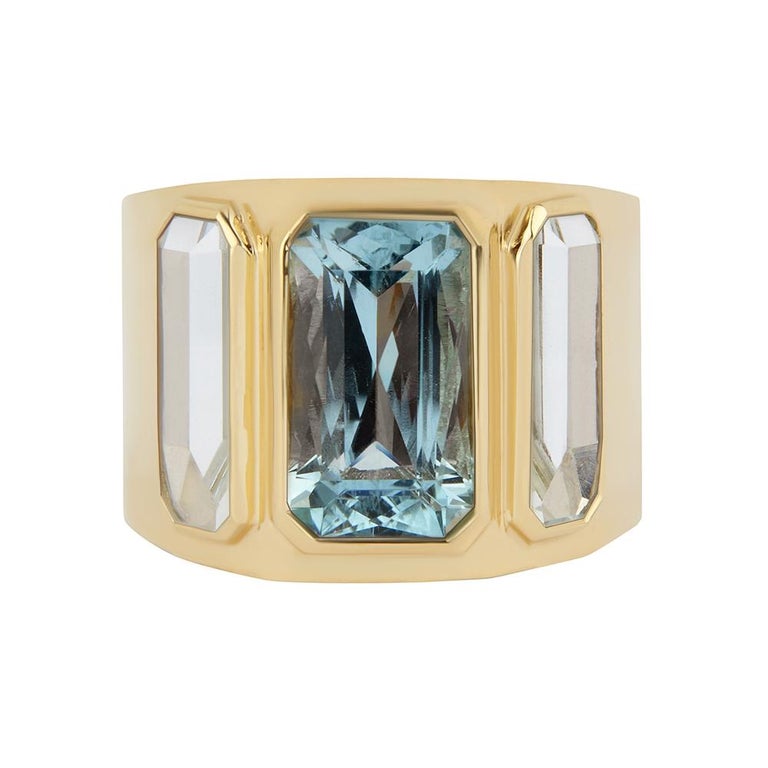 18ct Yellow Gold and Aquamarine Cocktail Ring For Sale at 1stDibs