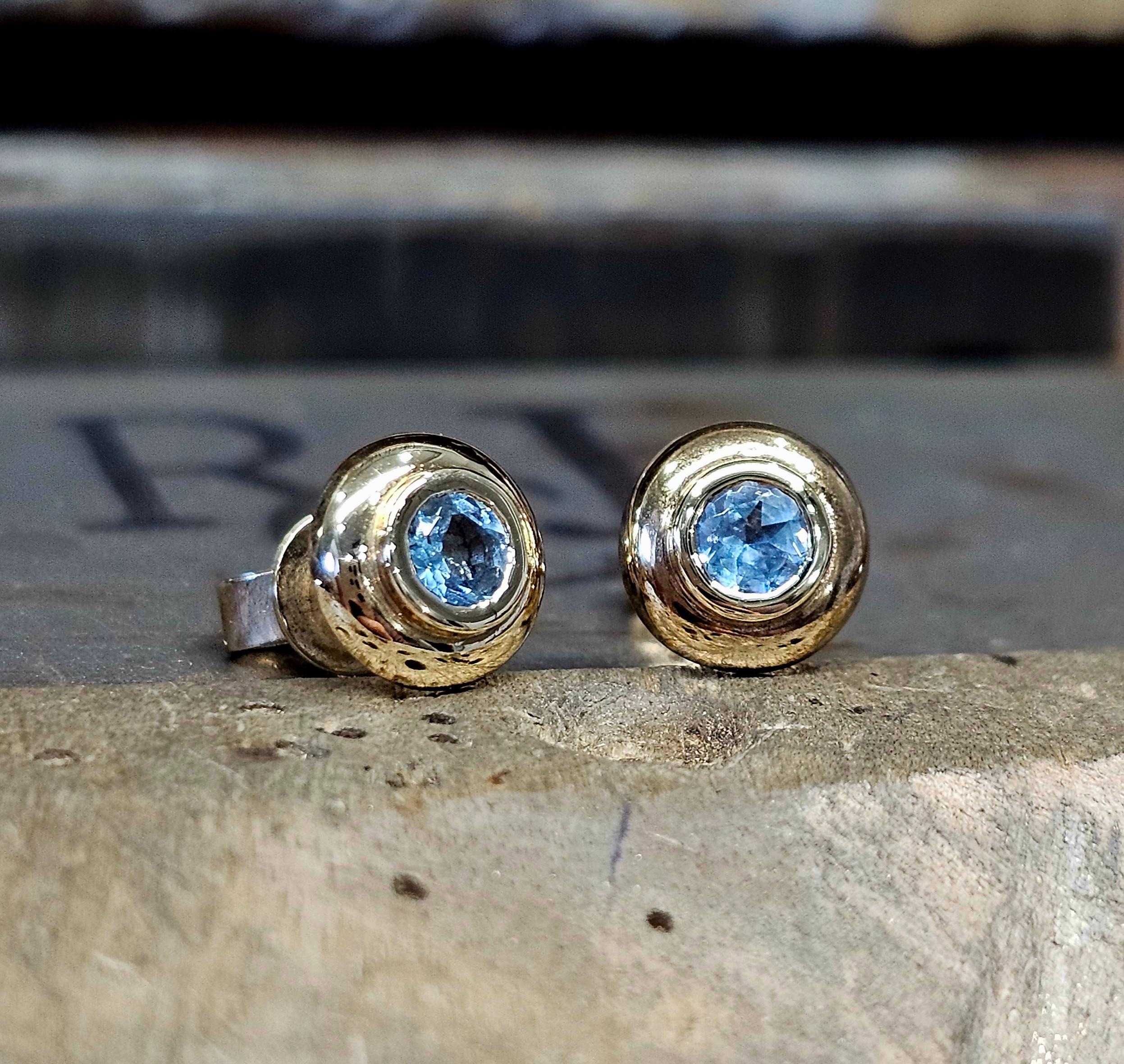 Round Cut 18ct Yellow Gold and Aquamarine Earrings 