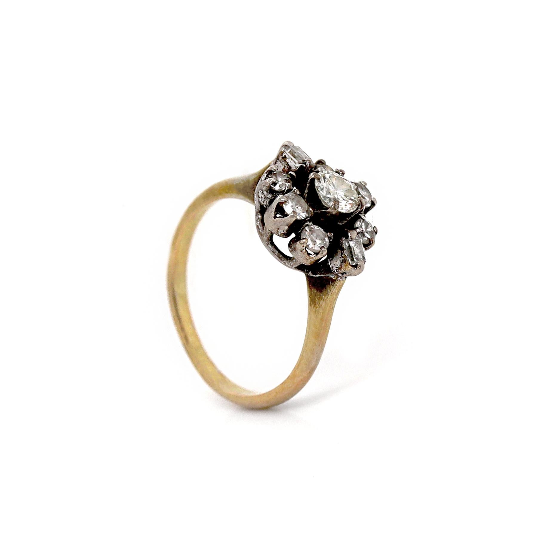 Art Deco 18CT Yellow Gold Antique Diamond Ring For Sale