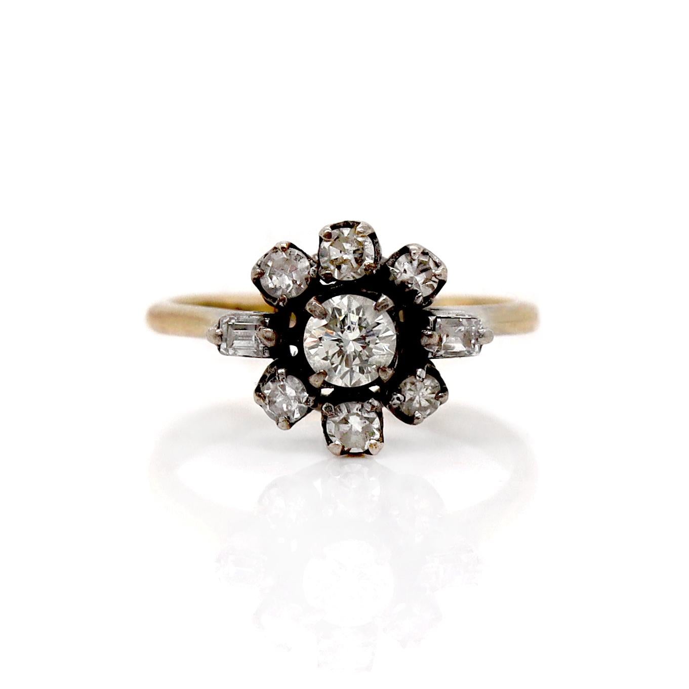 Women's 18CT Yellow Gold Antique Diamond Ring For Sale