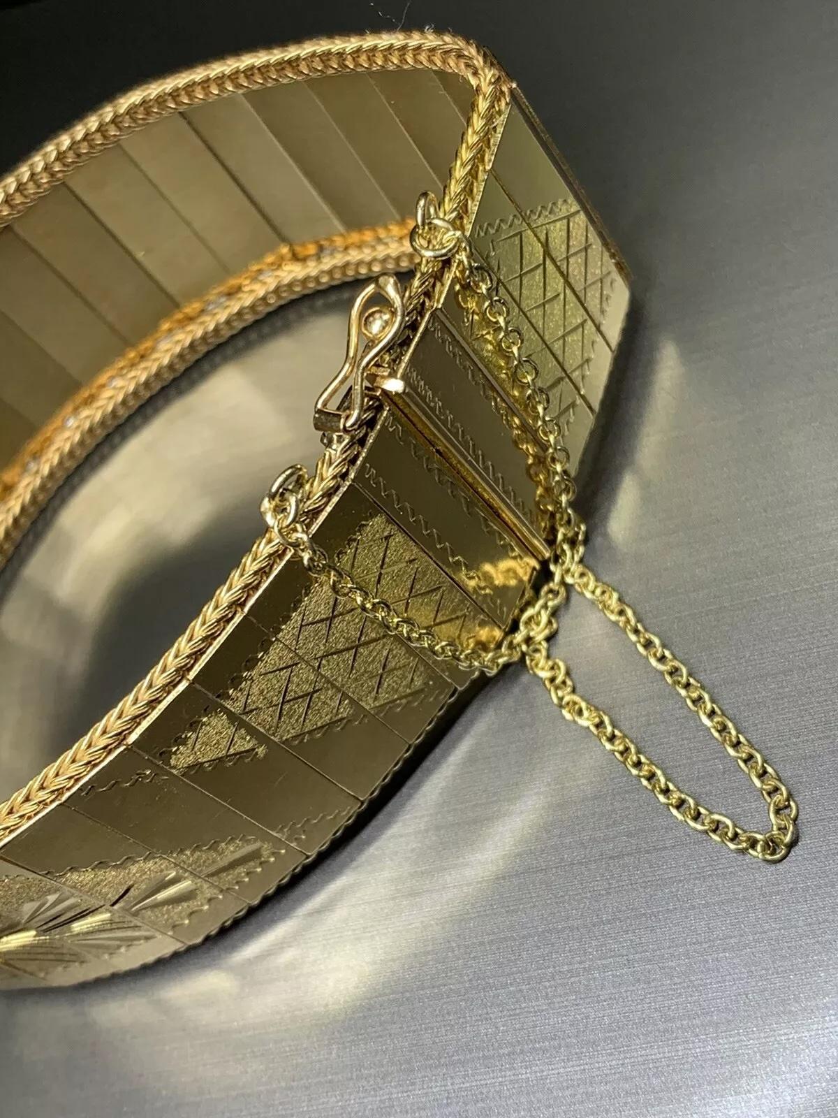 Bracelet à large bande en or jaune 18 ct. en vente 2