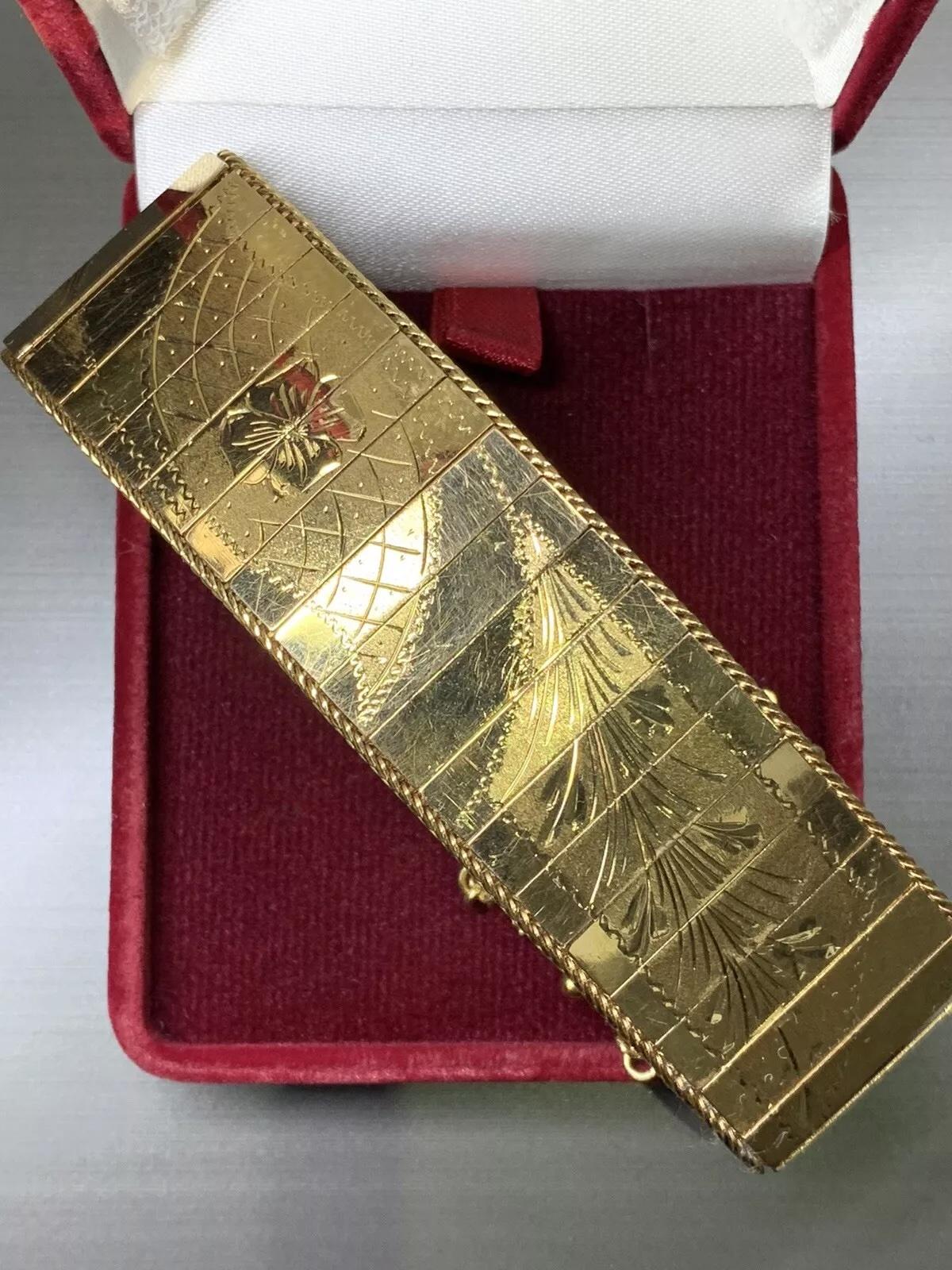 18ct Yellow Gold Antique Wide Band Bangle Bracelet 10 Inches.