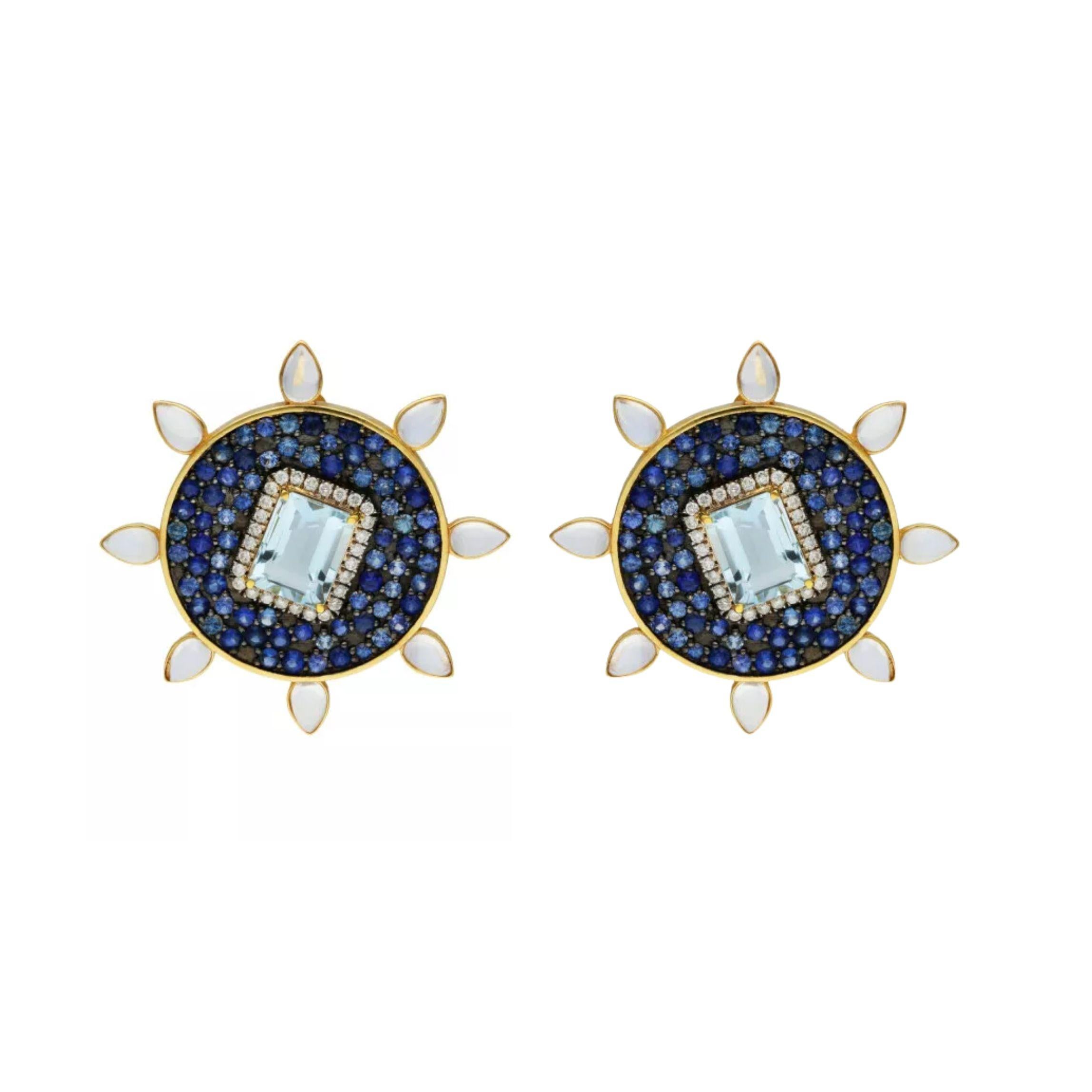 Fei Liu 18ct Yellow Gold Aquamarine, Sapphire & Diamond Earrings

Our Pre-loved 18ct Yellow Gold Gem Set Stud Earrings exude timeless elegance and exquisite craftsmanship. Each earring features a mesmerising disc of 18ct yellow gold, creating a