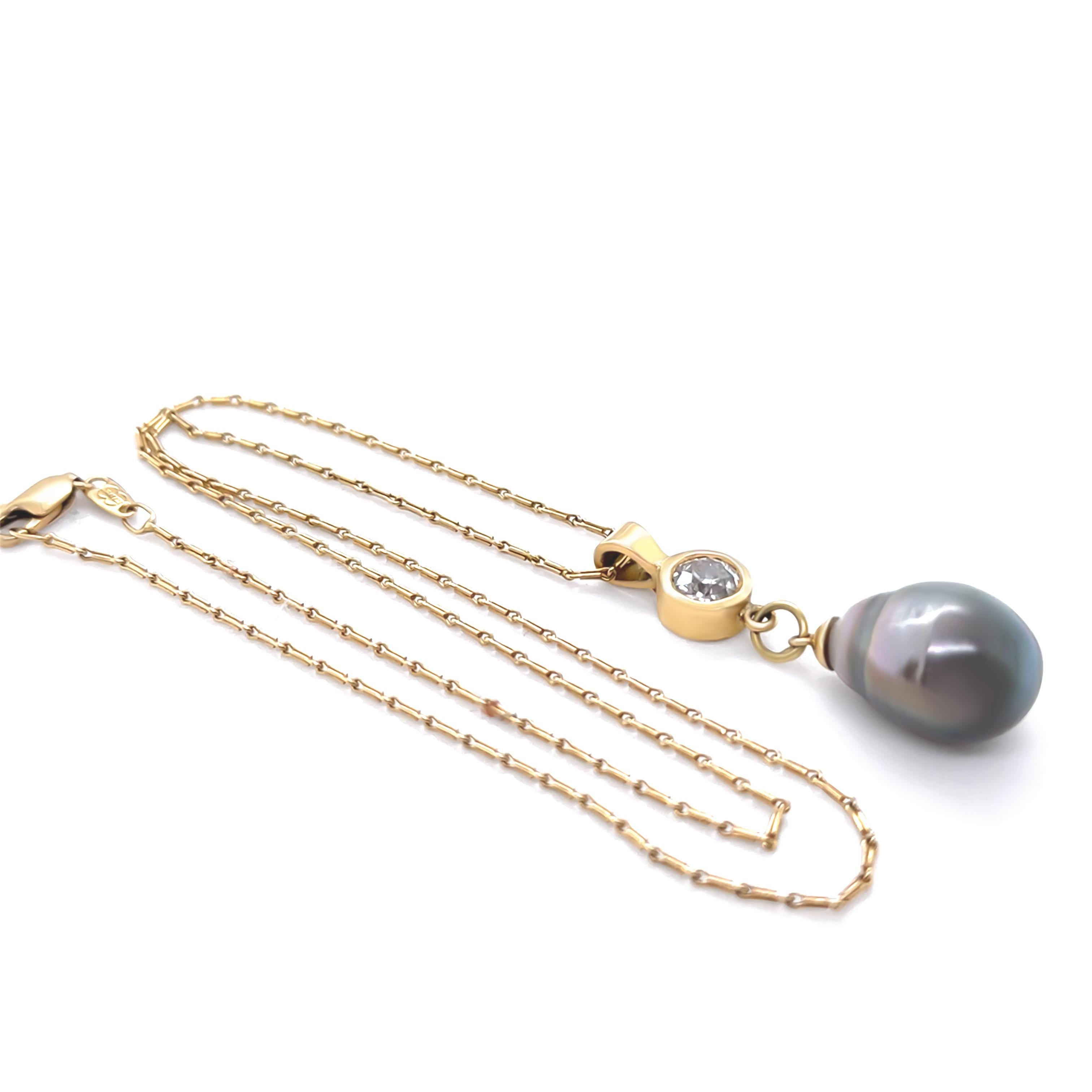 Collier de perles de culture noires baroques et diamants en or jaune 18ct 1.02ct Pour femmes en vente