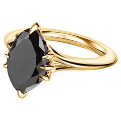 Bague en or jaune 18ct et diamant marquise noir