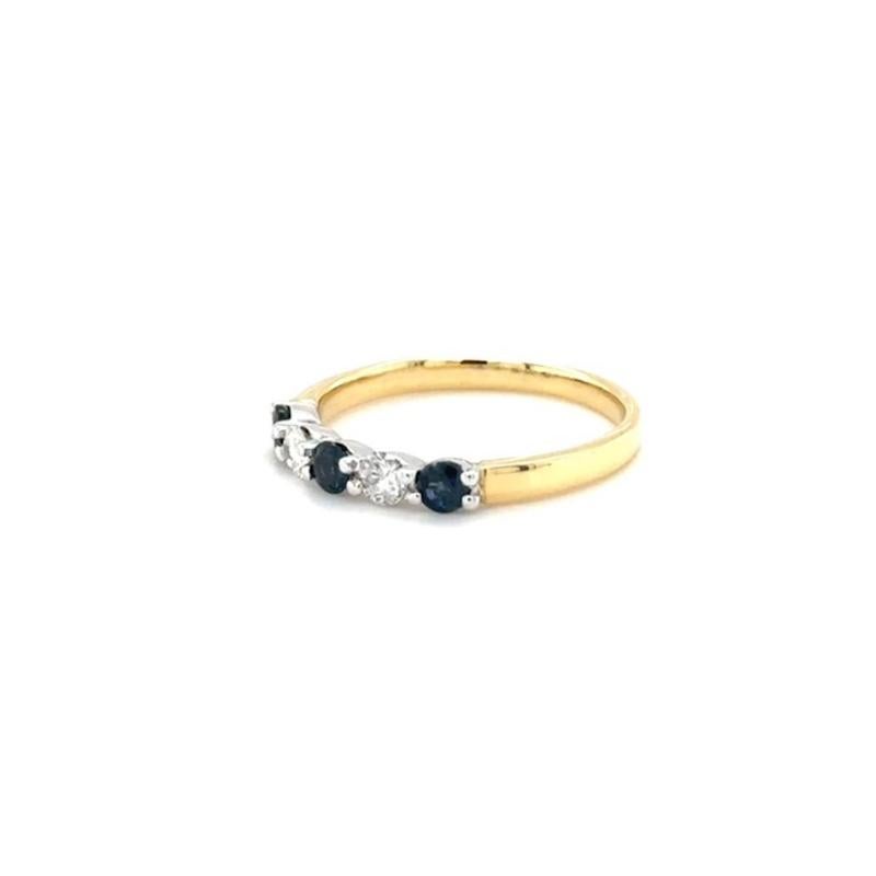 Bague en or jaune 18 carats, saphir bleu et diamant Unisexe en vente