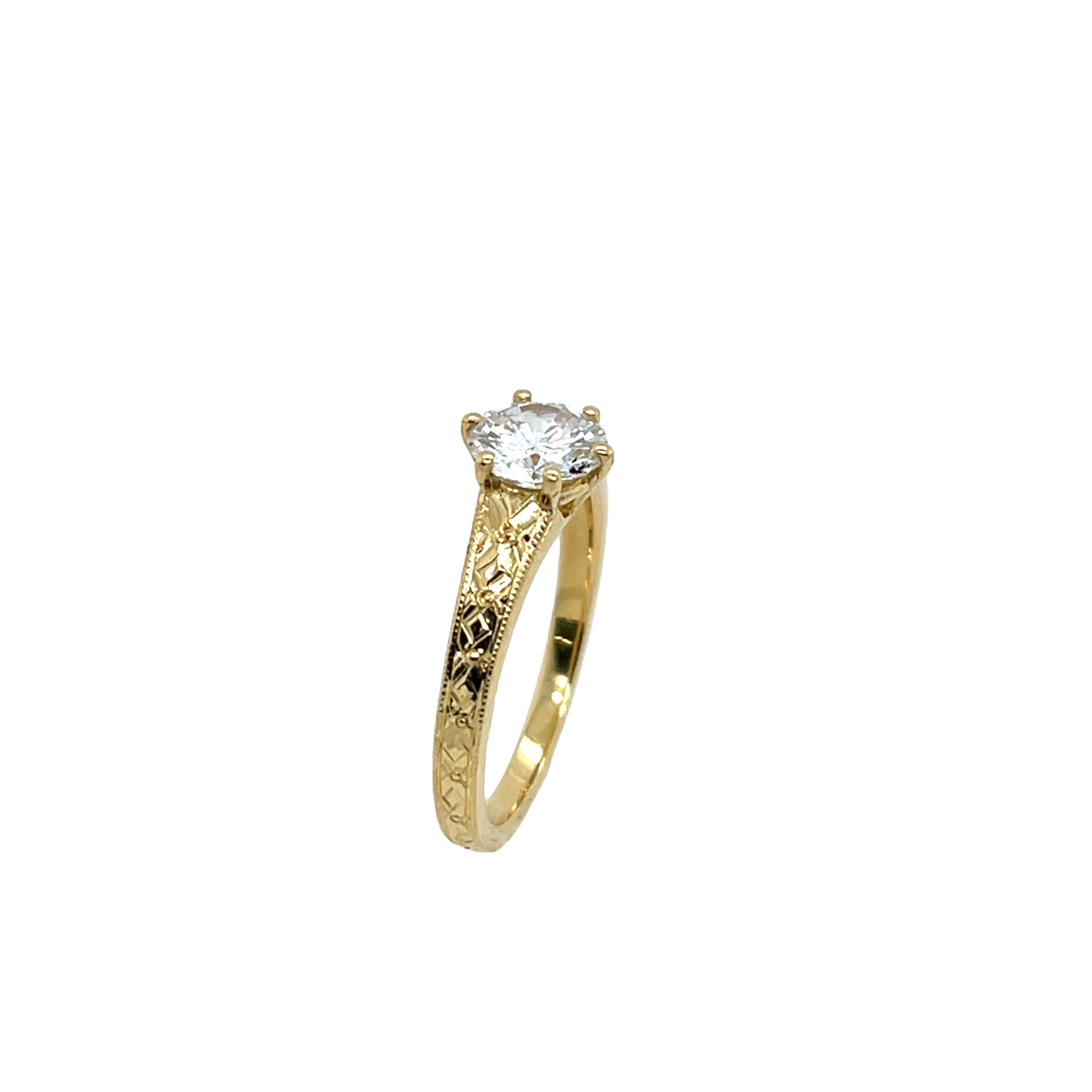 18ct Yellow Gold Bridal Set 0.90ct G/H SI1 Solitaire Diamond Ring & Wedding Ring For Sale 2