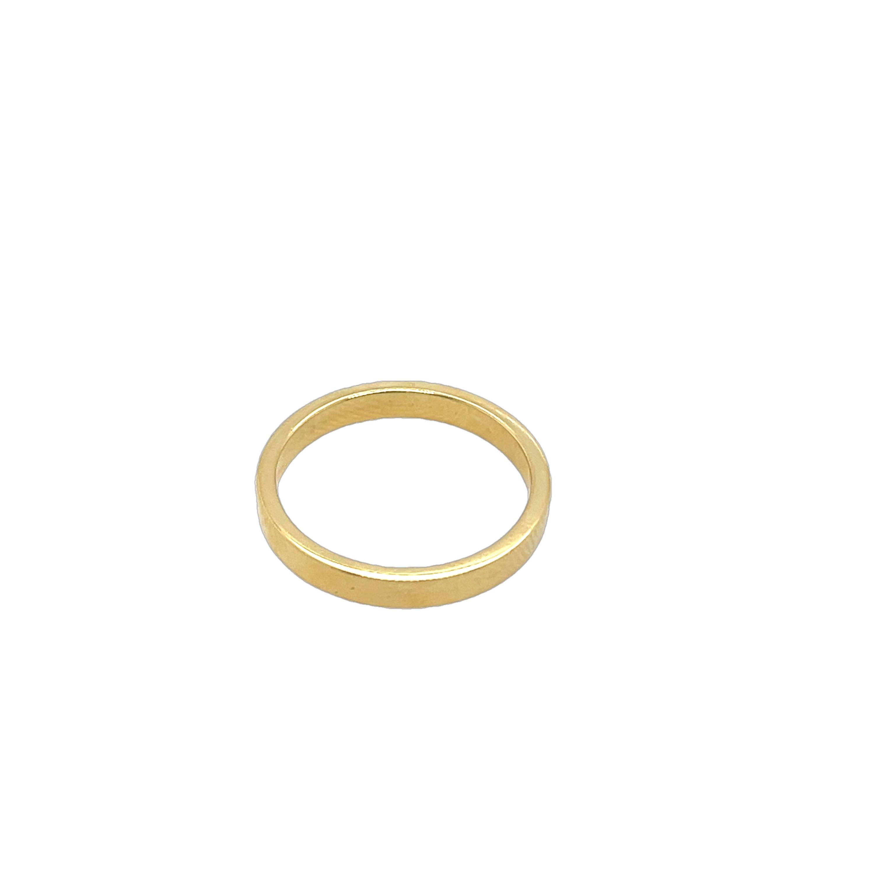 18ct Yellow Gold Bridal Set 0.90ct G/H SI1 Solitaire Diamond Ring & Wedding Ring For Sale 4