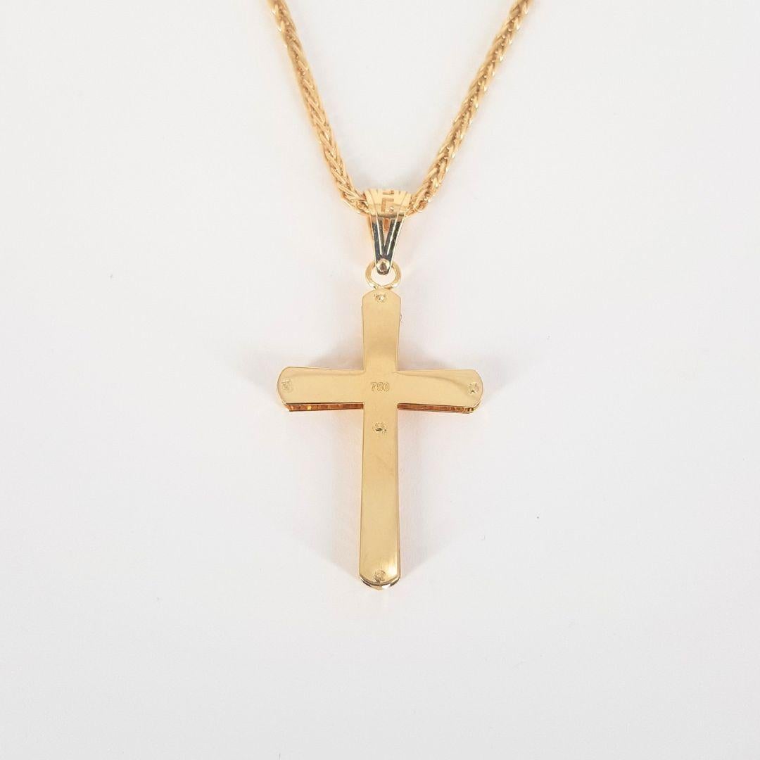 18ct Yellow Gold  Chain With 18ct Aztech Cross Pendant In Excellent Condition For Sale In Cape Town, ZA