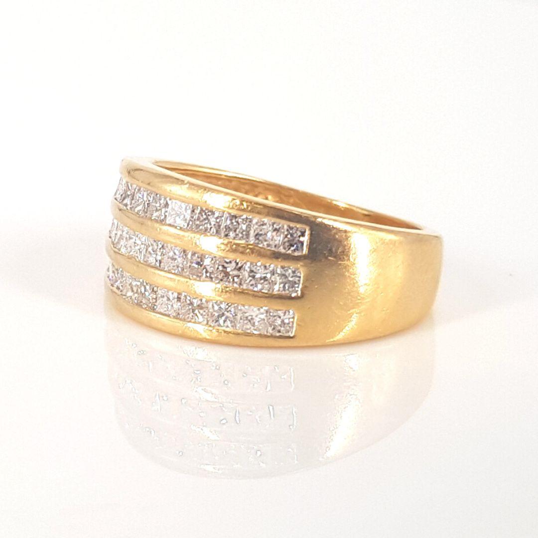 Diamantring aus 18 Karat Gelbgold mit Kanalfassung für Damen oder Herren im Angebot