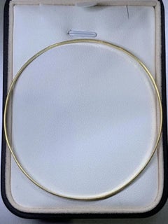 18ct Yellow Gold Chunky Bangle Bracelet 4.2g 7 3/4 Inches