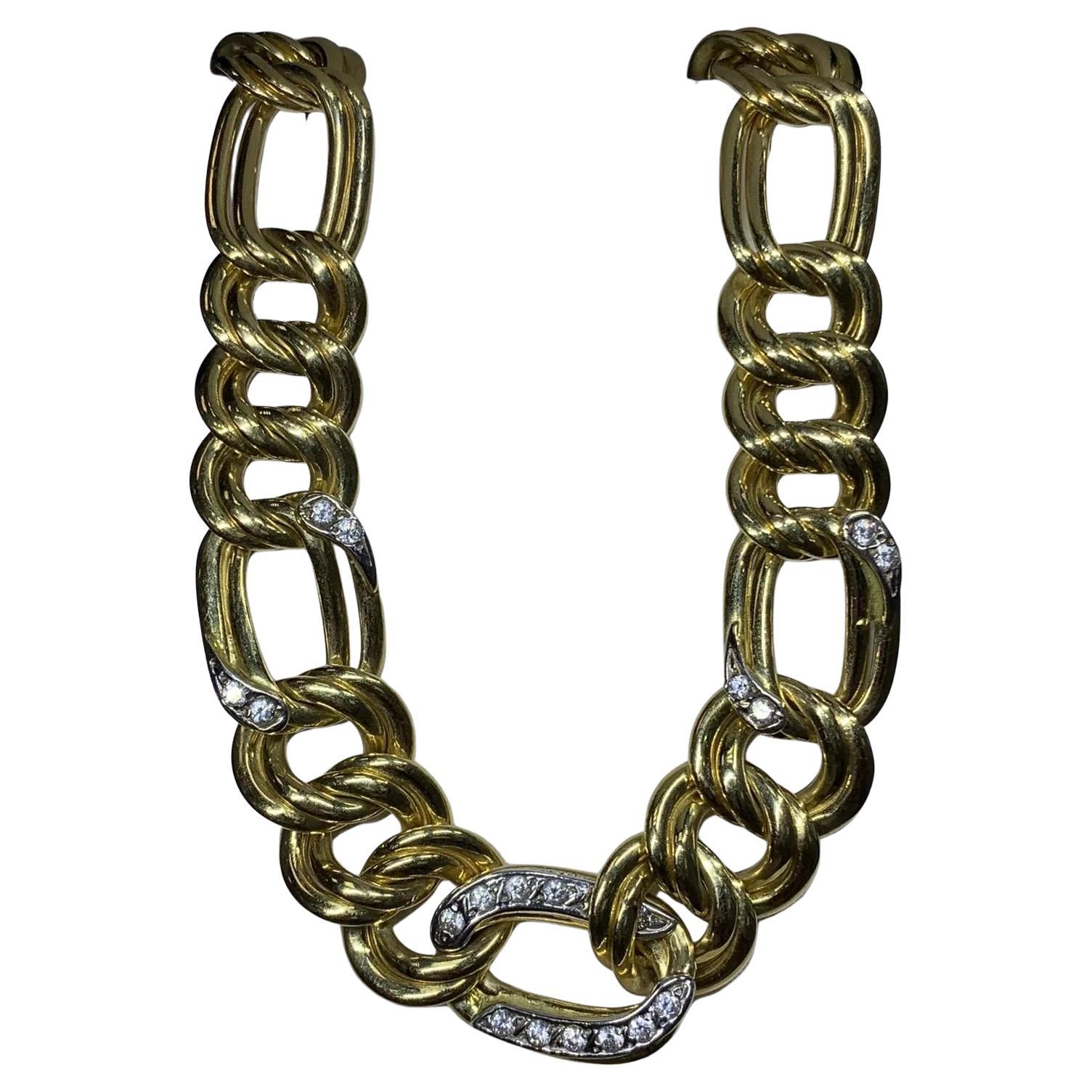 Collier cubain à gros maillons en or jaune 18ct.