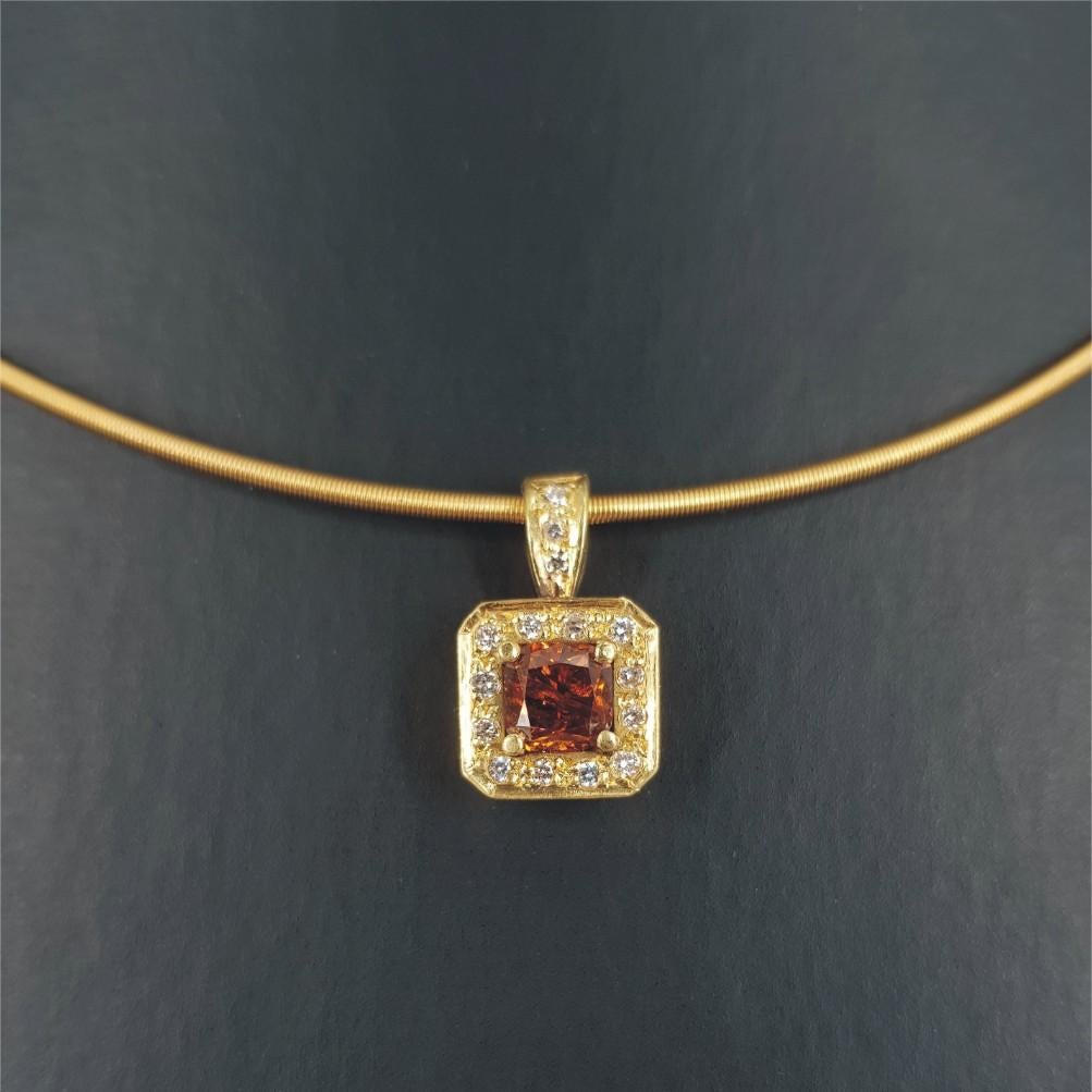 18ct Yellow Gold Cognac & Diamond Necklace 4