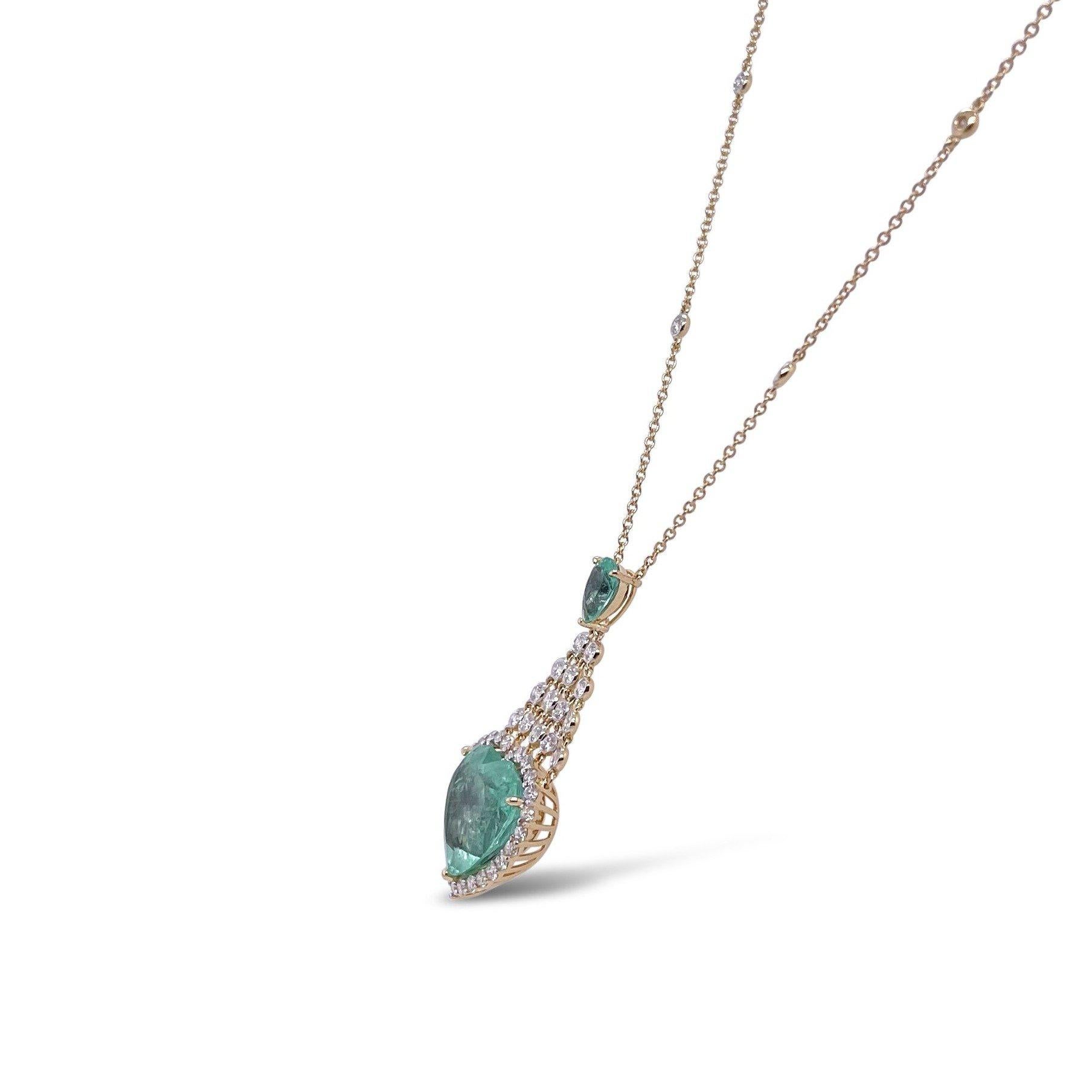 large emerald pendant necklace