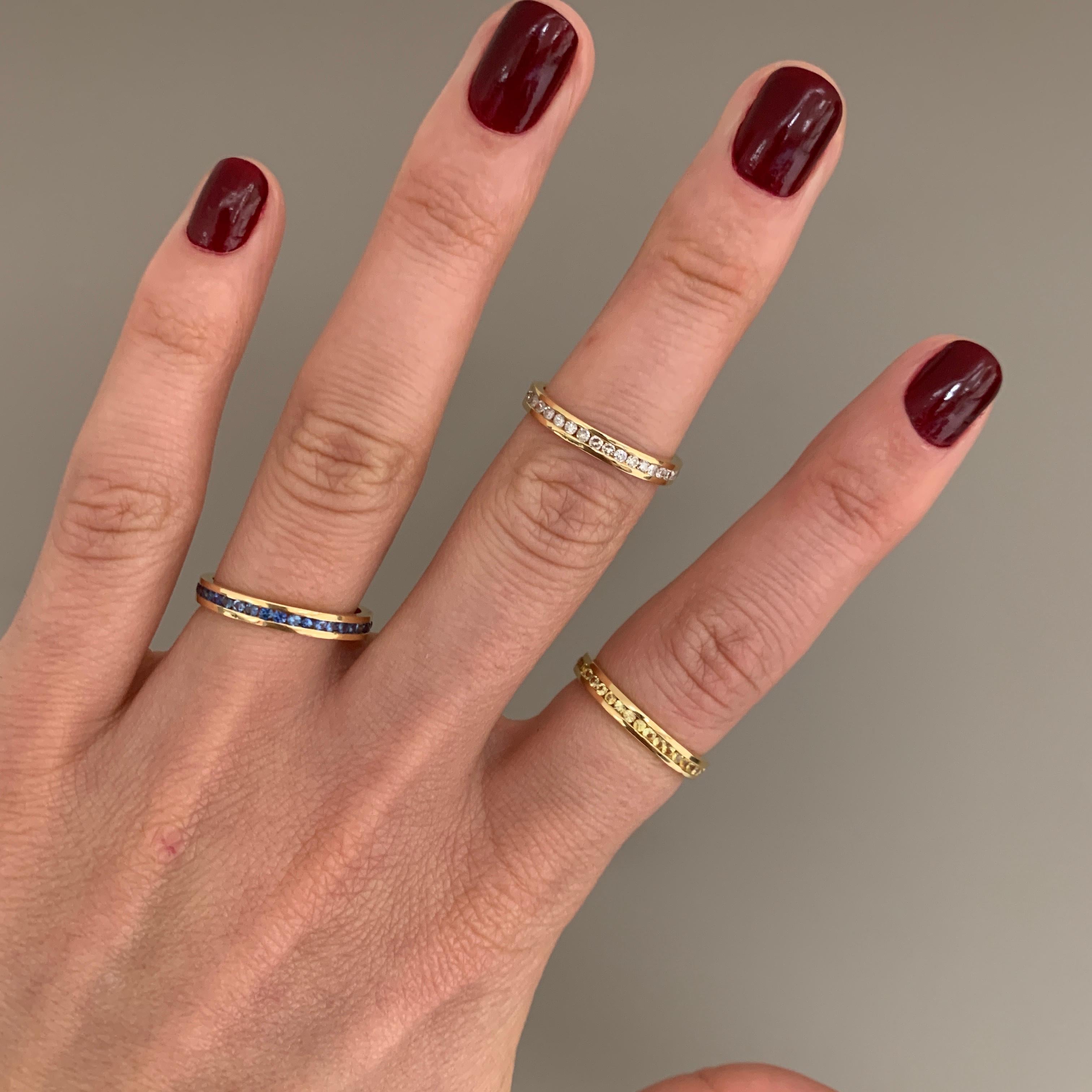 Women's or Men's 18ct Yellow Gold, Colored Sapphire and Emerald 'Rainbow' Eternity Ring For Sale