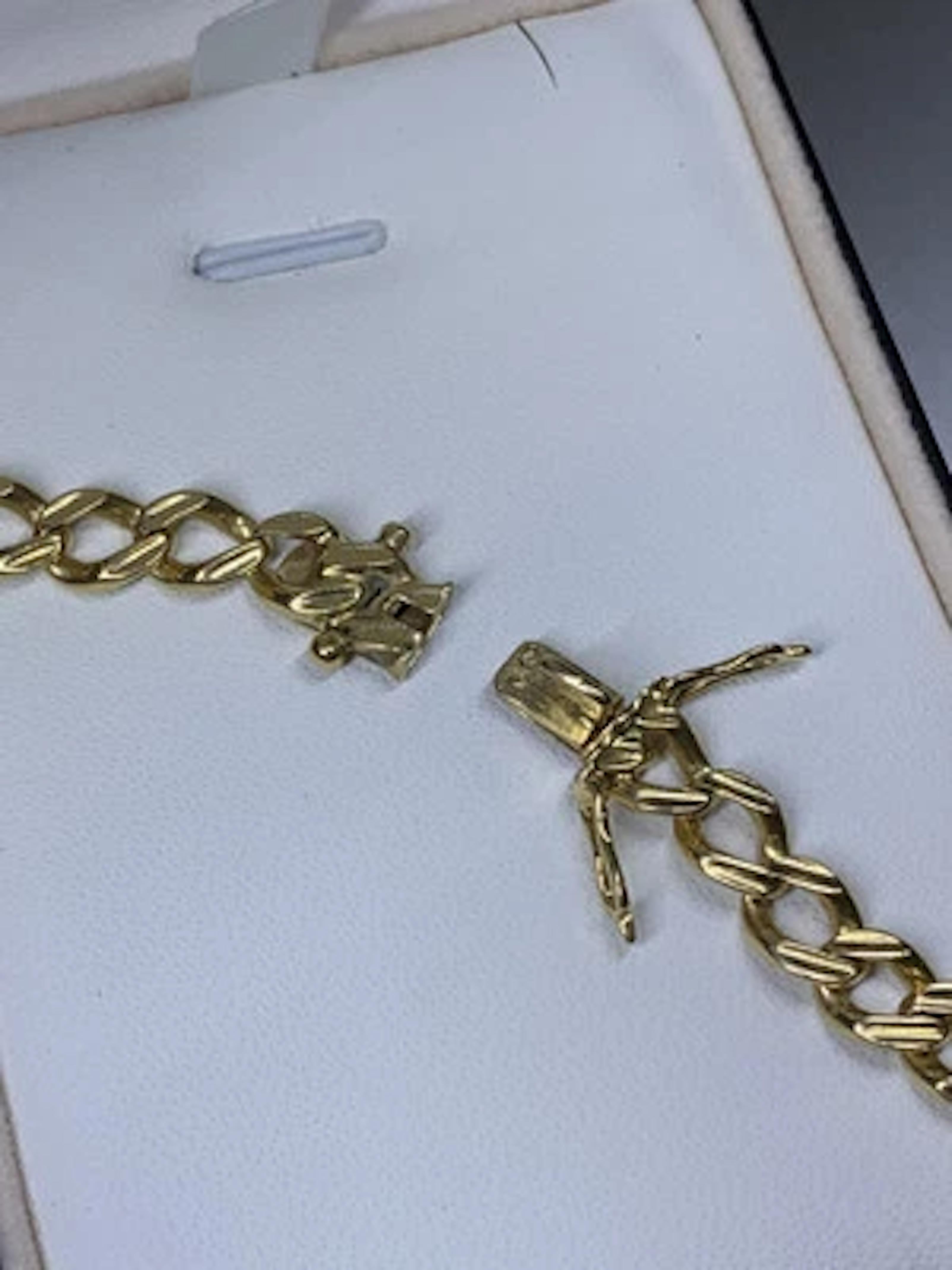 Bracelet de chaîne cubaine en or jaune 18ct de 9,5 pouces Unisexe en vente