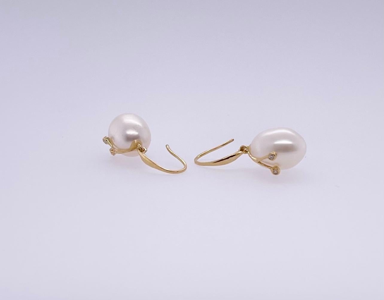 Round Cut 18ct Yellow Gold Diamond and Pearl Earrings