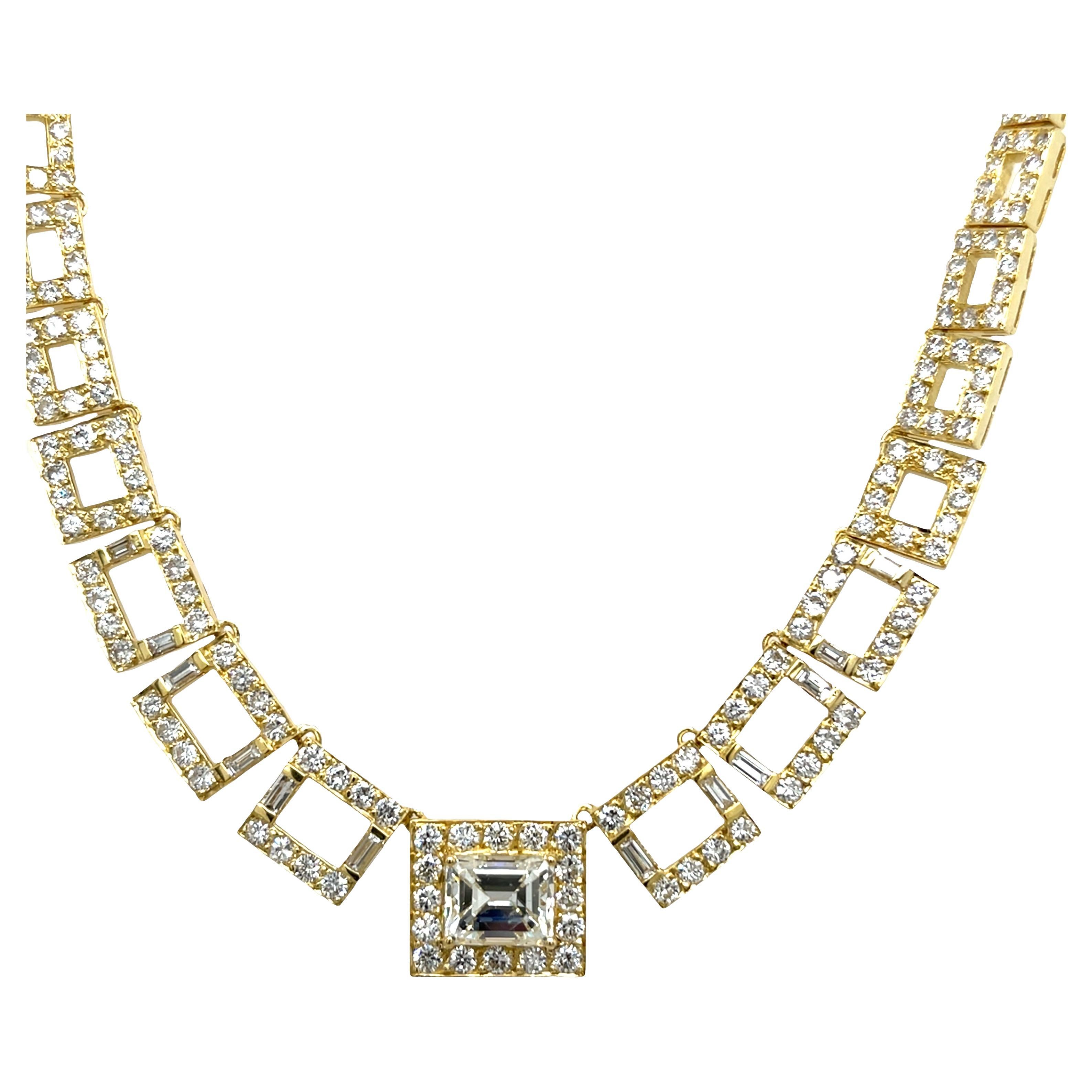 18ct Yellow Gold Diamond Choker Necklace, 2.44ct I/VS1 Emerald Natural Diamond For Sale