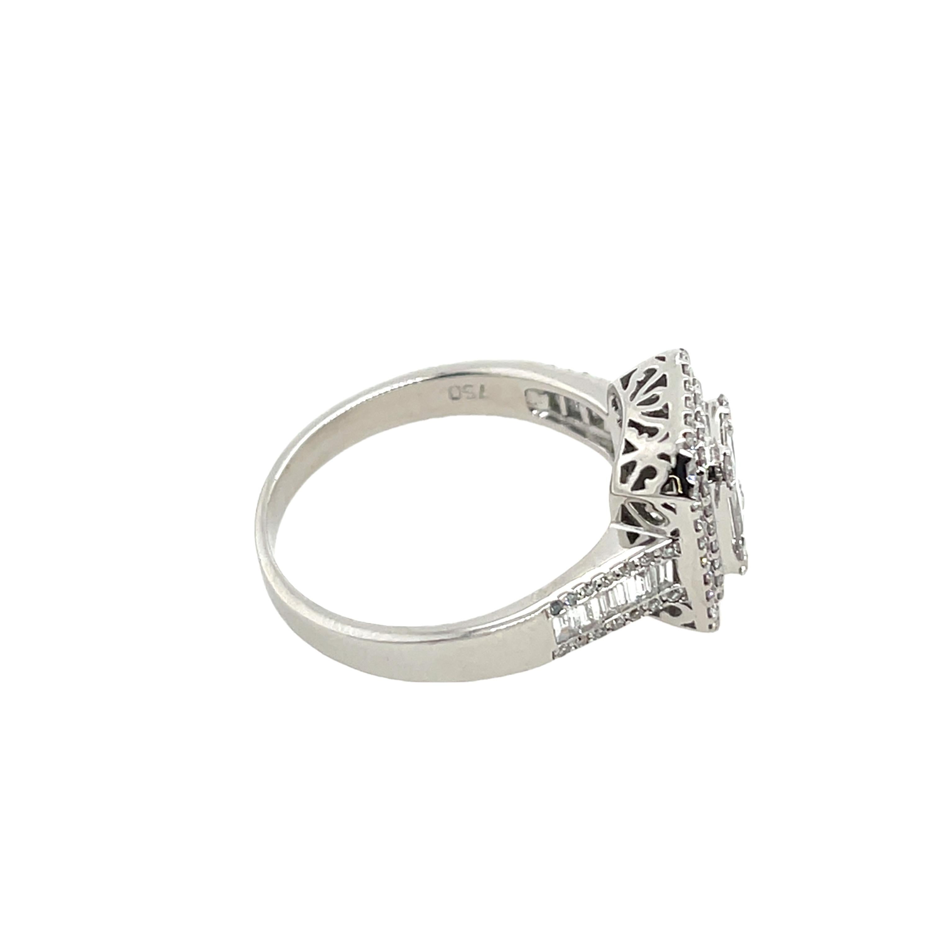 Taille baguette Bague grappe en or blanc 18 carats avec diamants naturels de 2,06 carats en vente