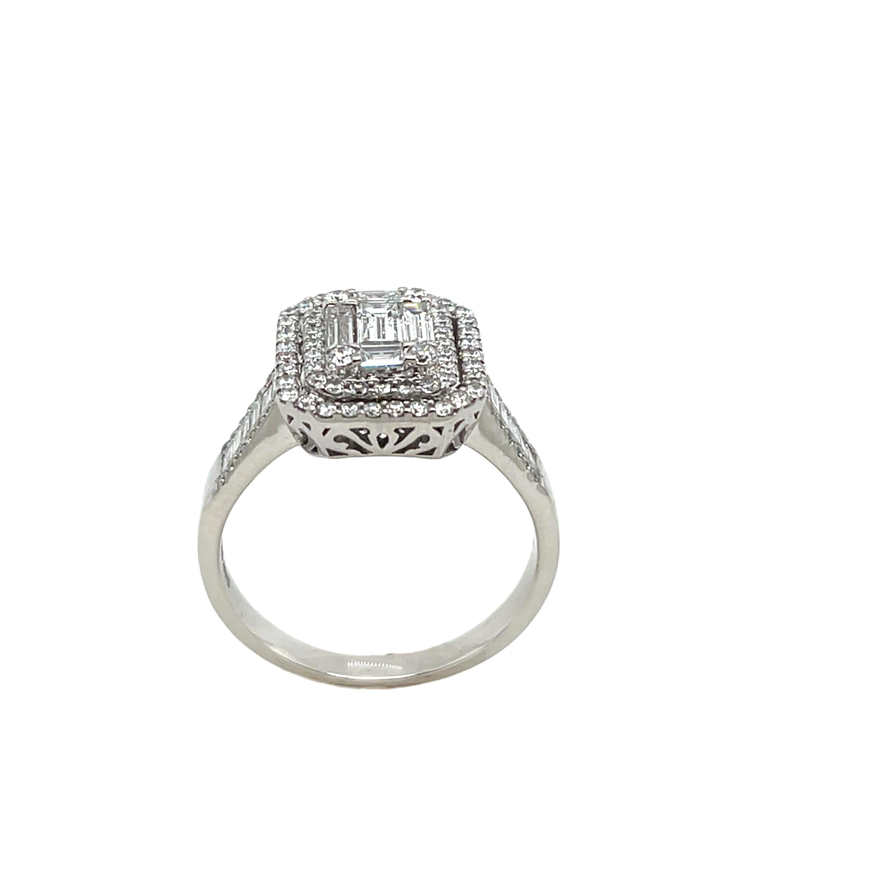 Bague grappe en or blanc 18 carats avec diamants naturels de 2,06 carats en vente 3