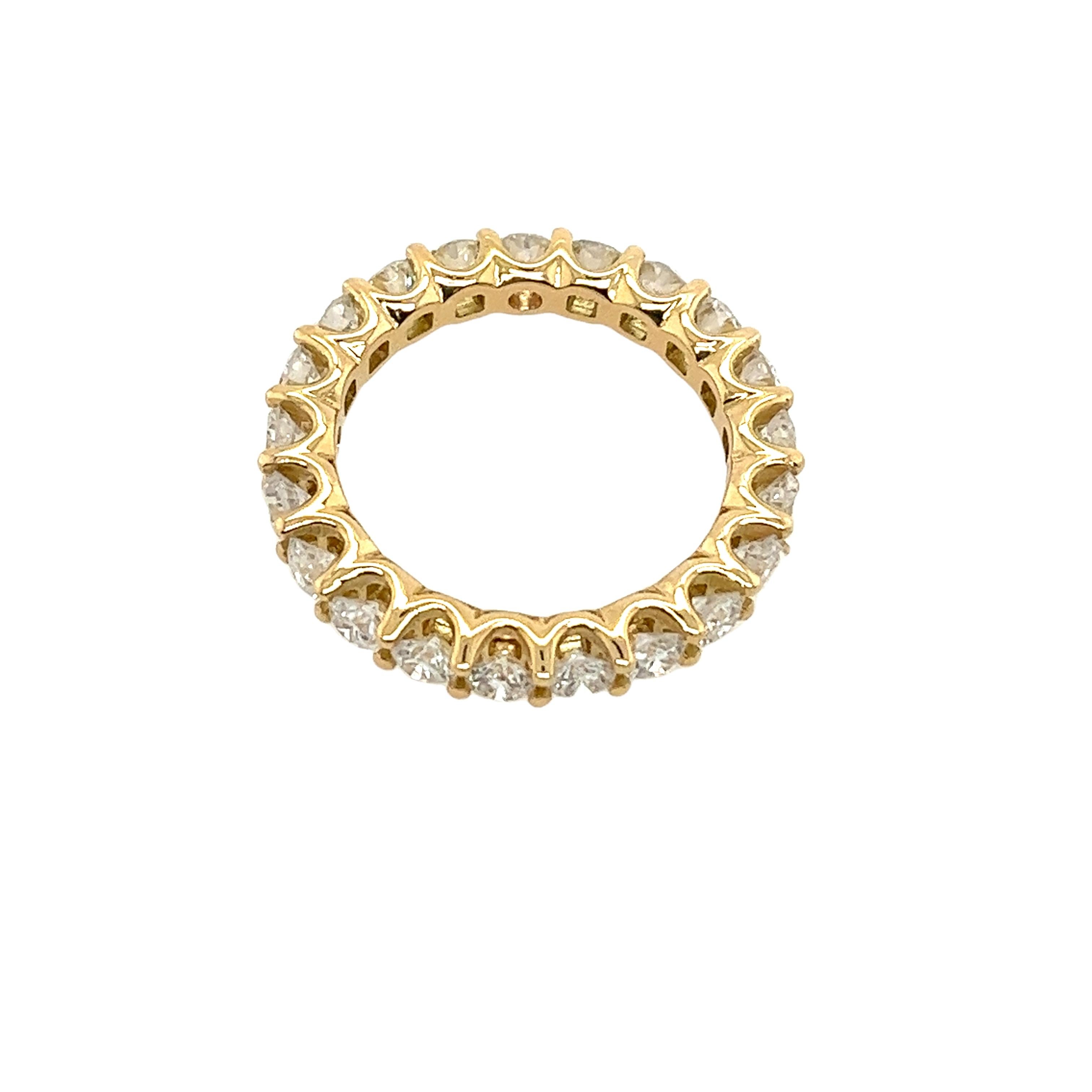 Brilliant Cut 18ct Yellow Gold Diamond Full Eternity Ring Set With 2.35ct G/ VS1 For Sale