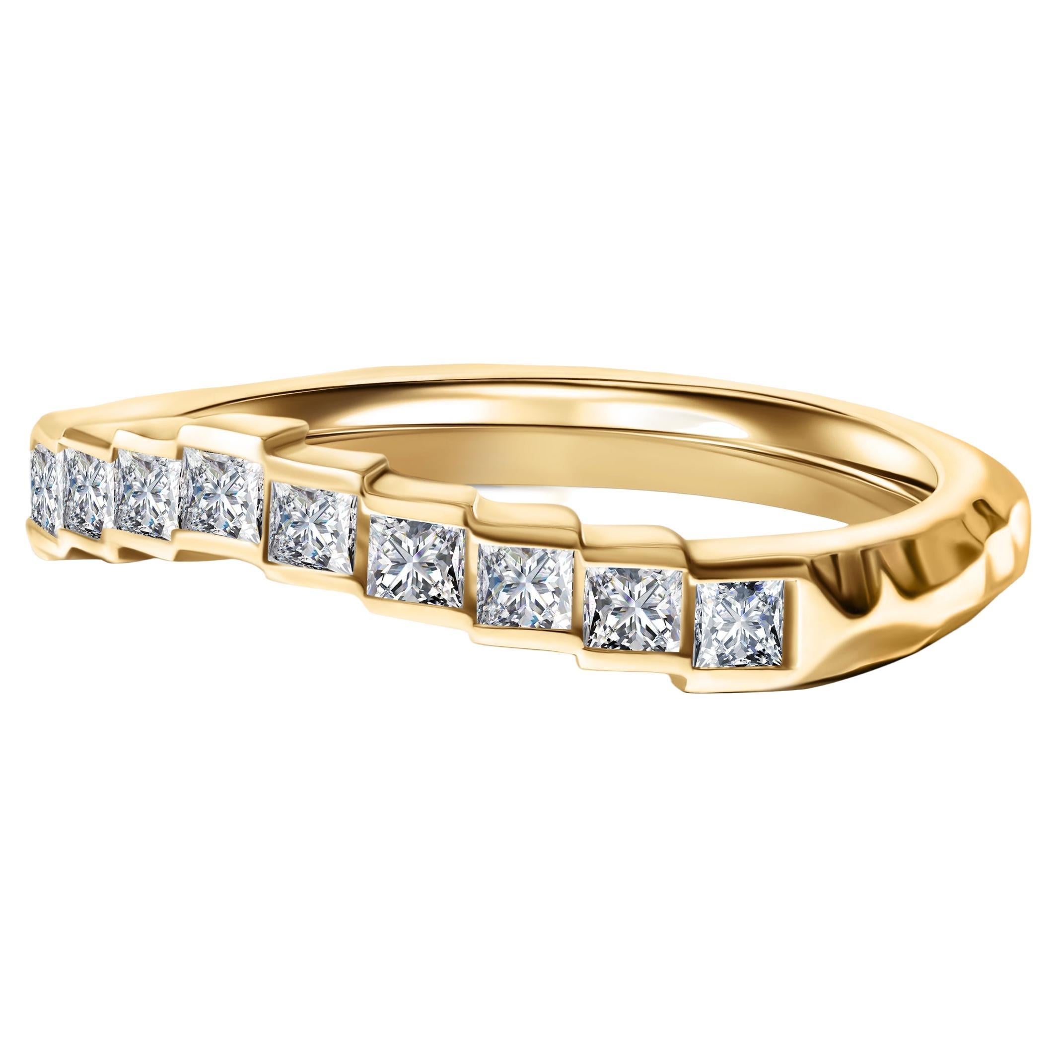 18ct Yellow Gold & Diamond Kiss Eternity Ring For Sale