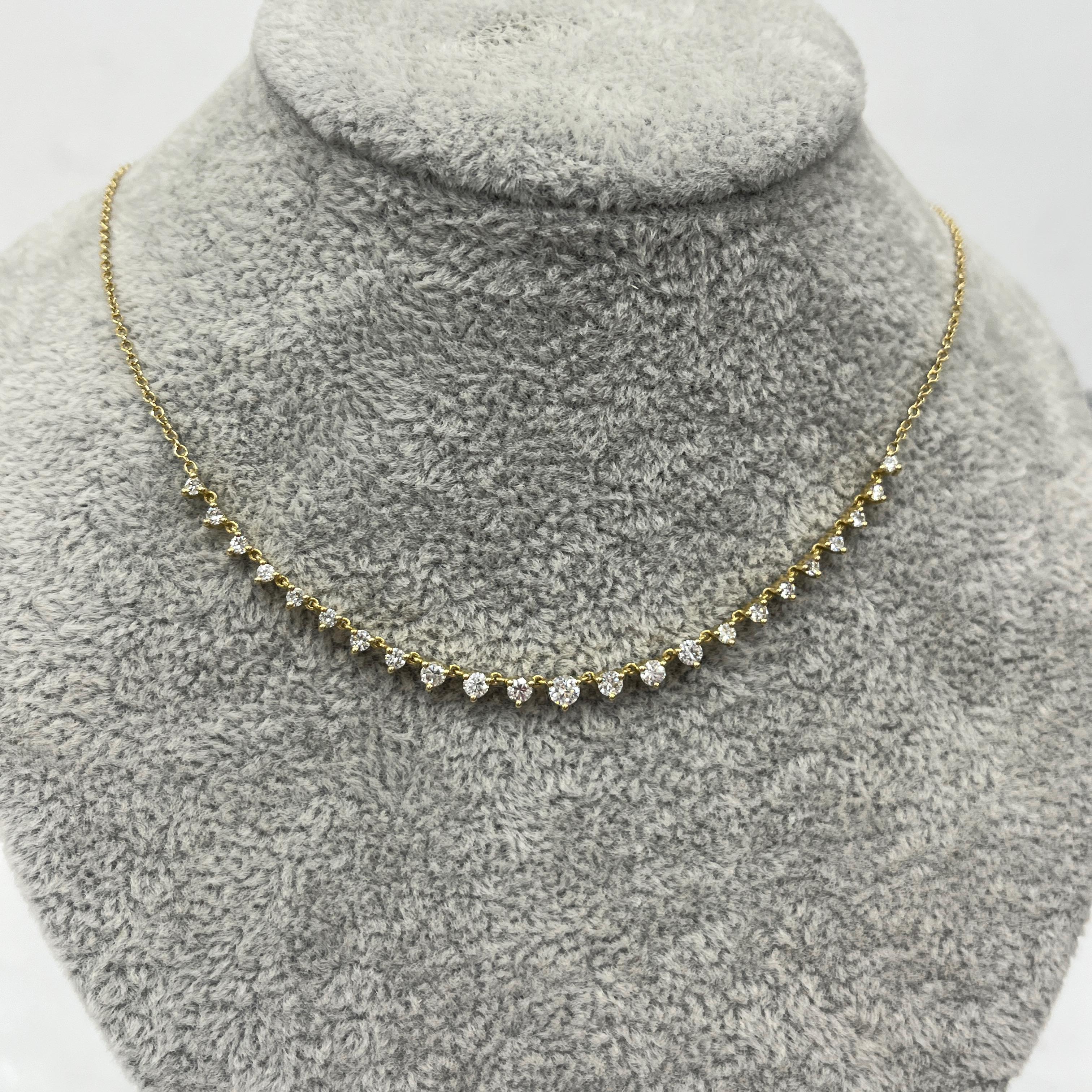 Donna 18ct Yellow Gold Diamond Necklace – 23 Diamonds, 0.85ct Total Diamond Weight in vendita