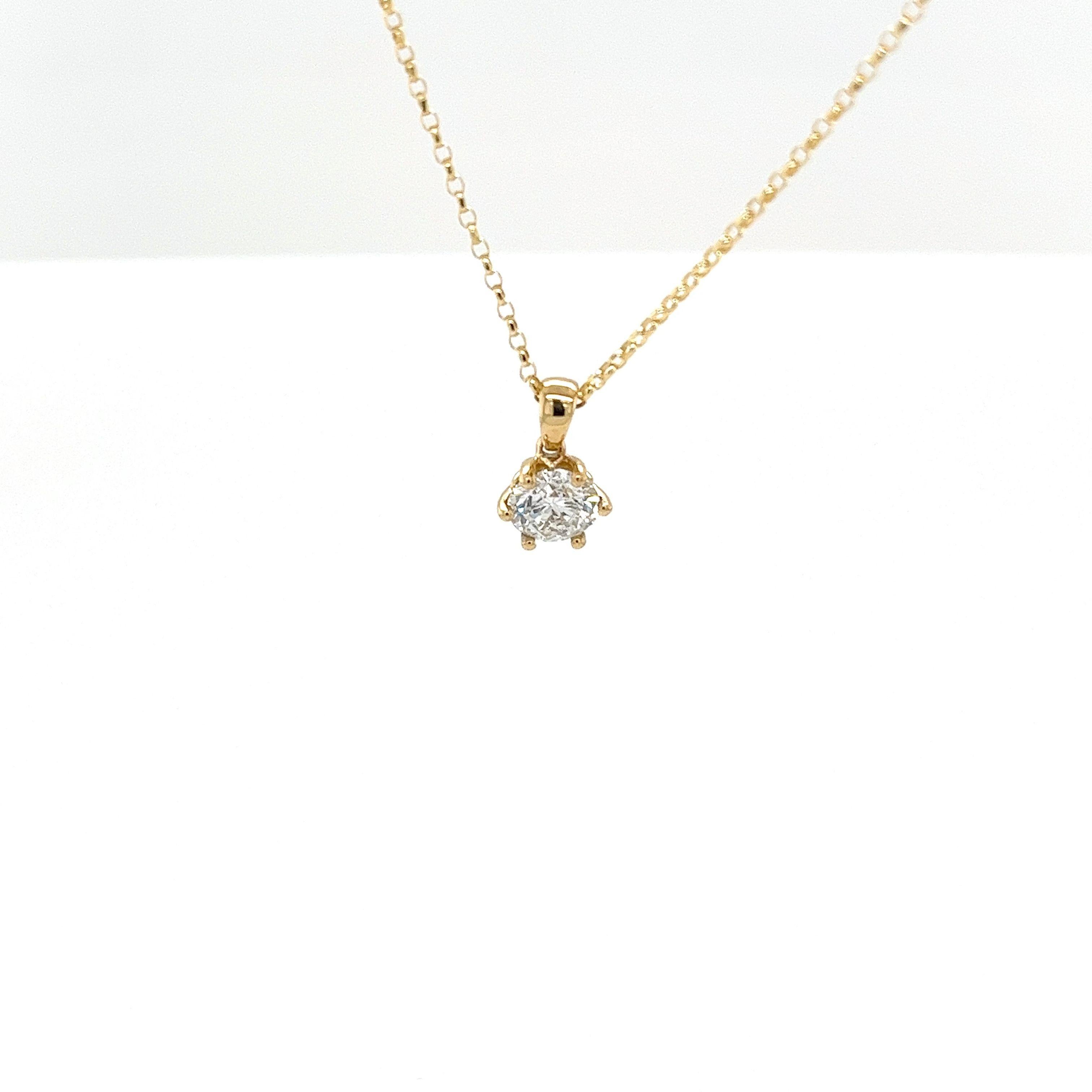 18ct Yellow Gold Diamond Pendant Set With 0.73ct Round Brilliant Cut Diamond For Sale 2