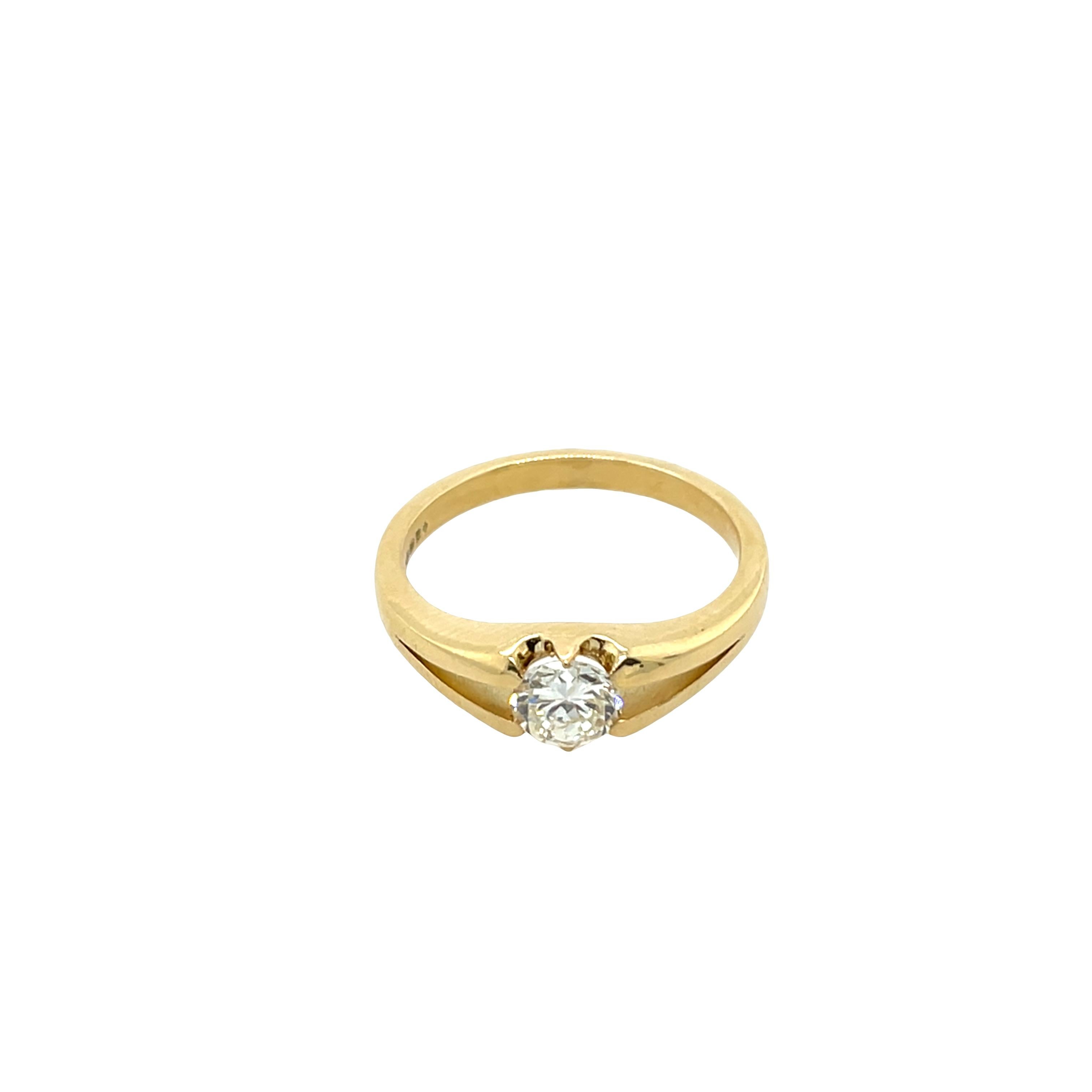Taille ronde Bague en or jaune 18ct - Diamant rond de 0,52ct K-L / VS en vente