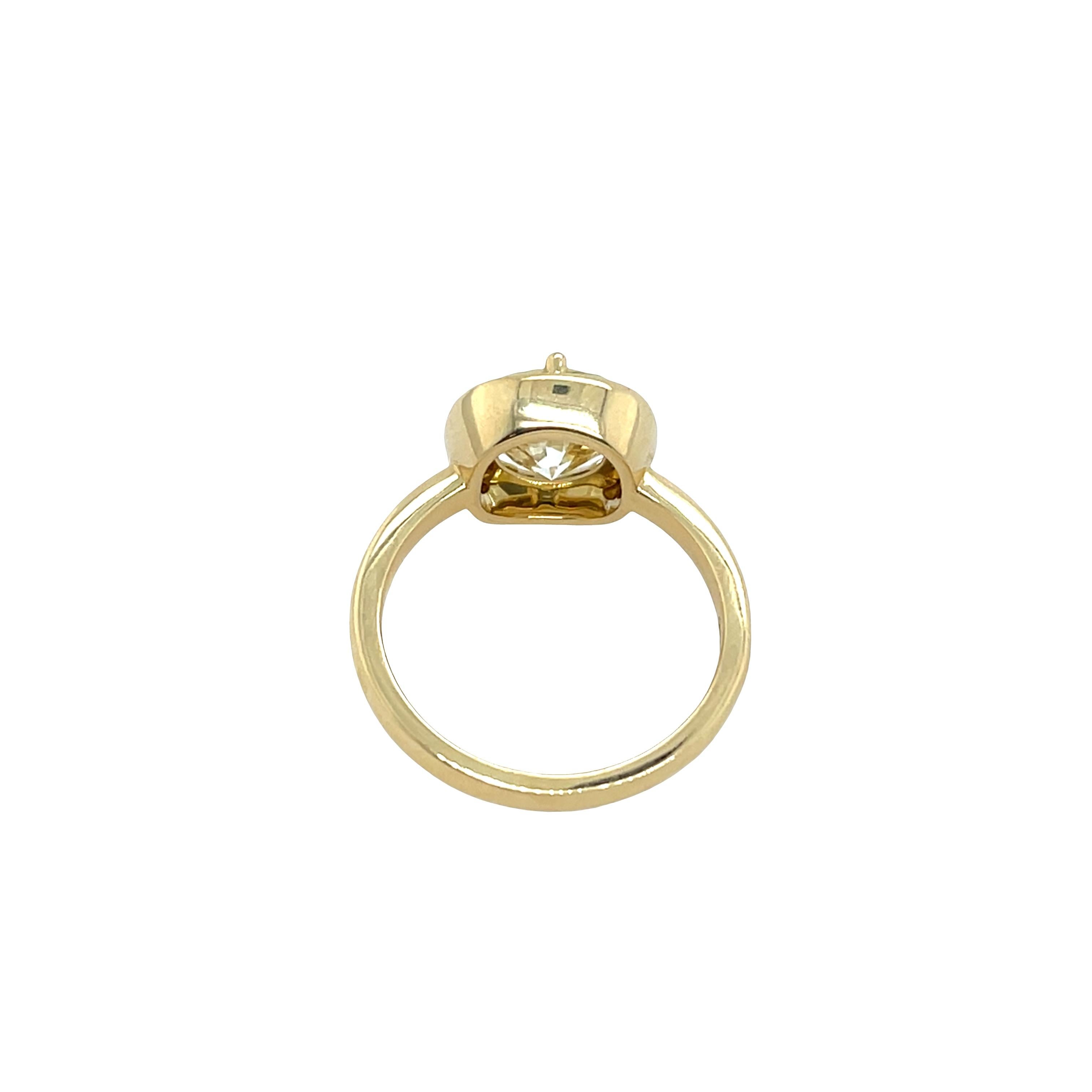 Bague en or jaune 18ct - Diamant rond de 2,67ct O/VVS2 en vente 3