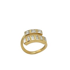 18ct Yellow Gold Diamond Ring Set With 1.80ct Natural Diamonds