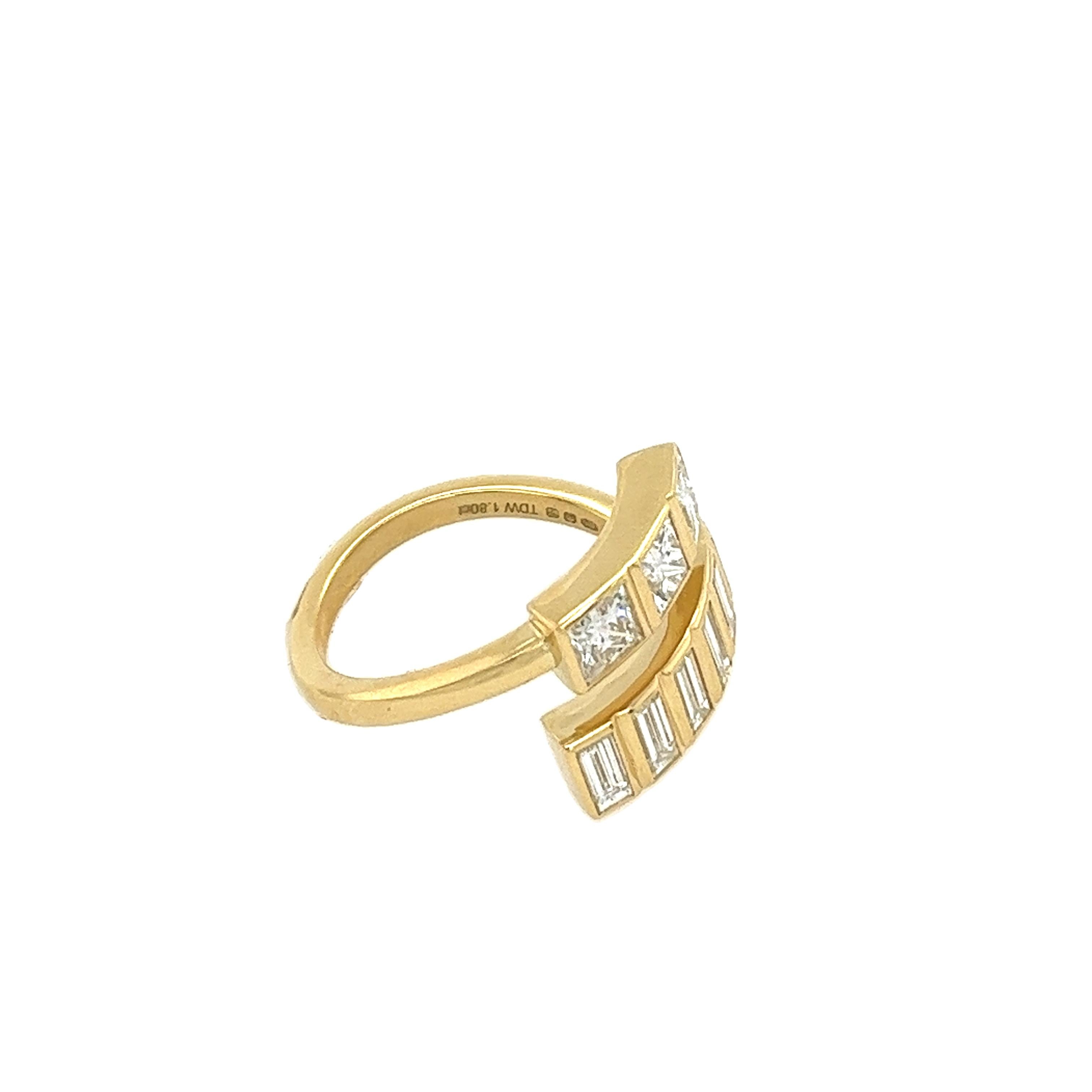 Baguette Cut 18ct Yellow Gold Diamond Ring Set With 1.80ct Natural Diamonds For Sale