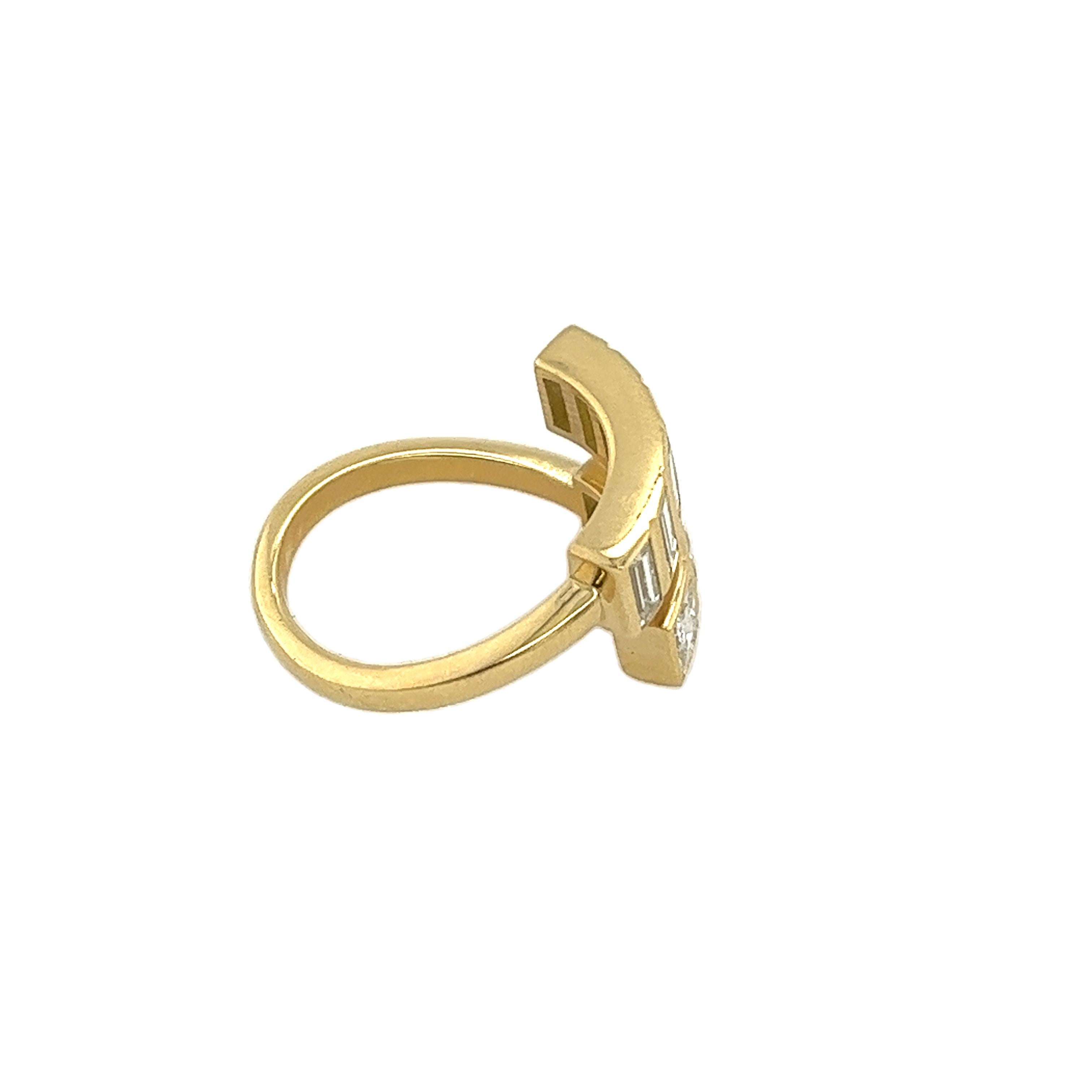 Women's 18ct Yellow Gold Diamond Ring Set With 1.80ct Natural Diamonds For Sale