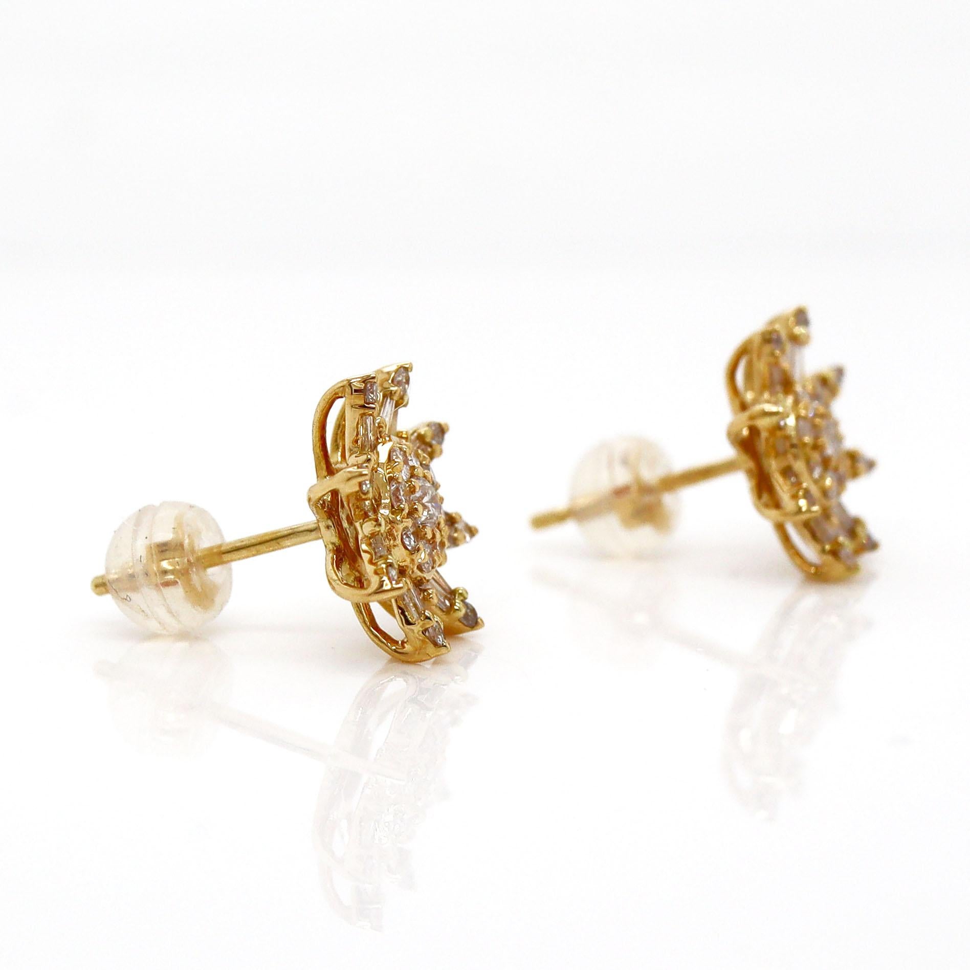 Baguette Cut 18ct Yellow Gold Diamond Stud Earrings For Sale
