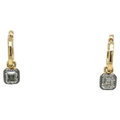 18ct Yellow Gold Earrings Set With 2 Asscher Cut, 1.24ct Total