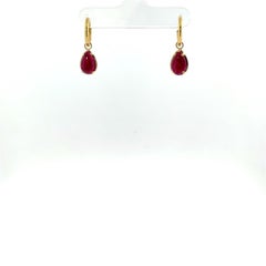 18ct Yellow Gold Earrings Set With 2 Pear Shape Natural Rubies