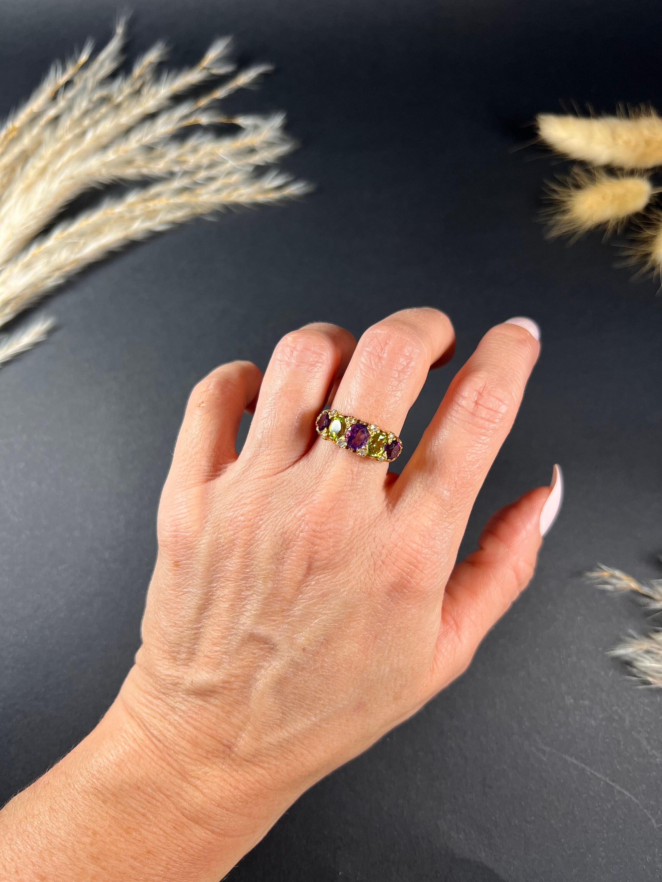 18 Karat Gelbgold Edwardianischer Suffragette-Ring mit Amethyst Peridot & Diamant (Gemischter Schliff) im Angebot