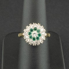 18ct Yellow Gold Emerald and Diamond Cluster Ring Size N 1/2 5.2g