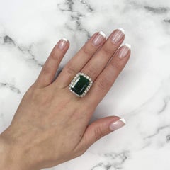 18CT Yellow Gold Emerald and Diamond cocktail Ring