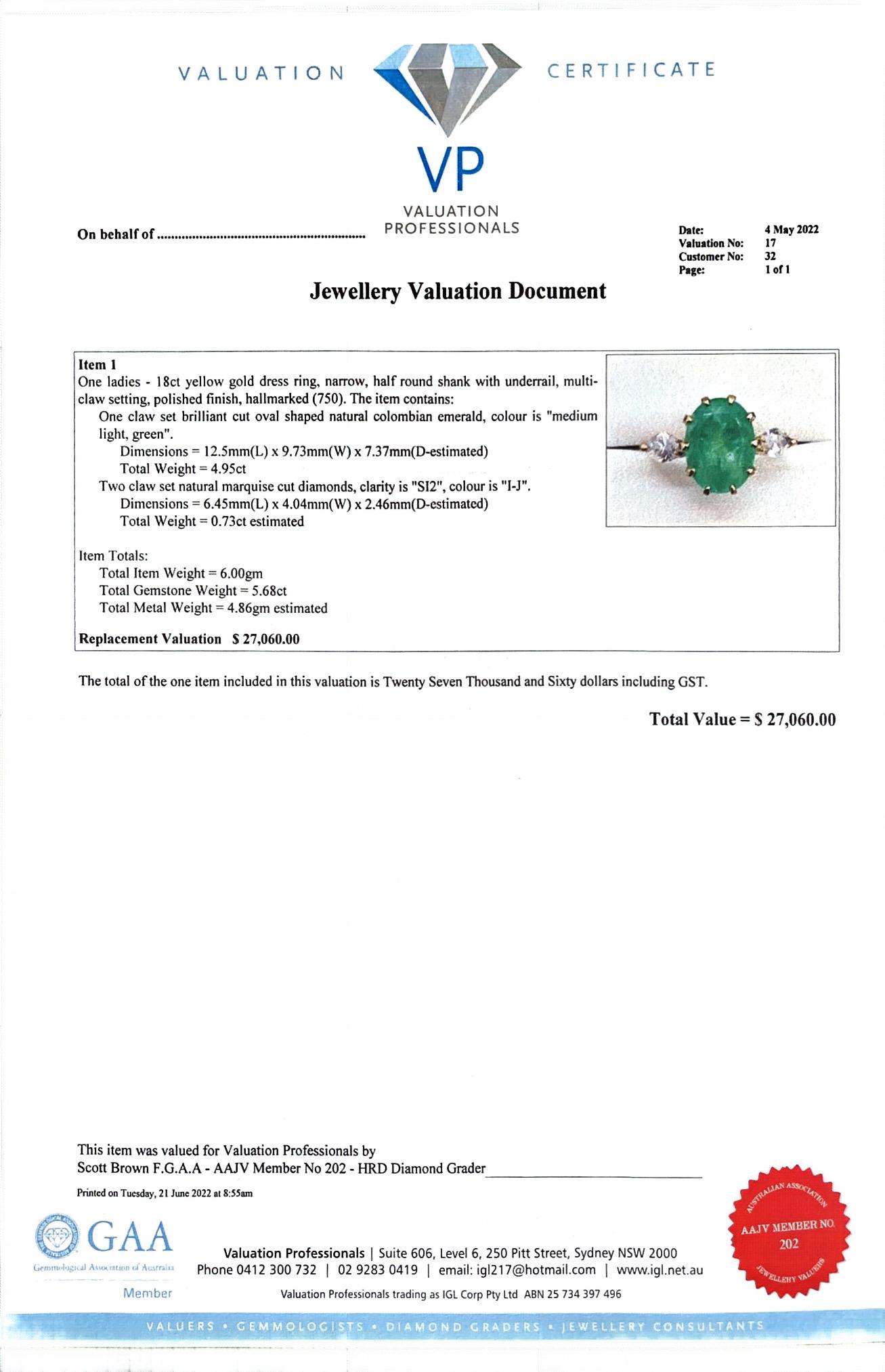 18 Karat Gelbgold Trilogy-Ring mit Smaragd und Diamant im Zustand „Neu“ im Angebot in Sydney, NSW
