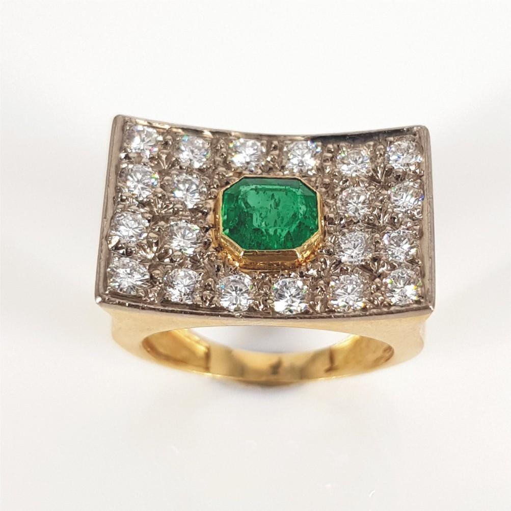 Modern 18CT Yellow Gold Emerald & Diamond Ring