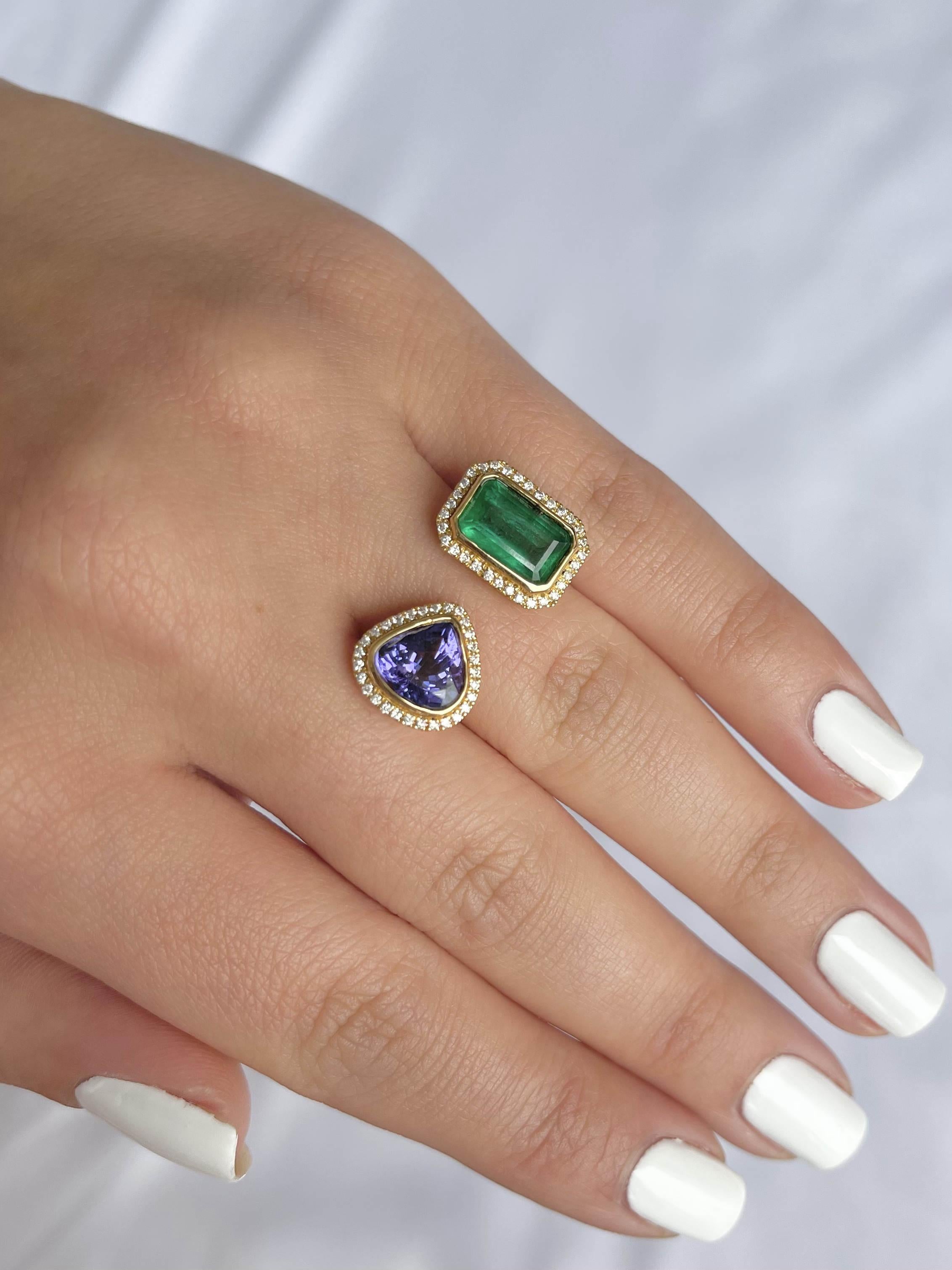 Contemporary 18CT Yellow Gold Emerald, Tanzanite and Diamond Open Face Ring For Sale