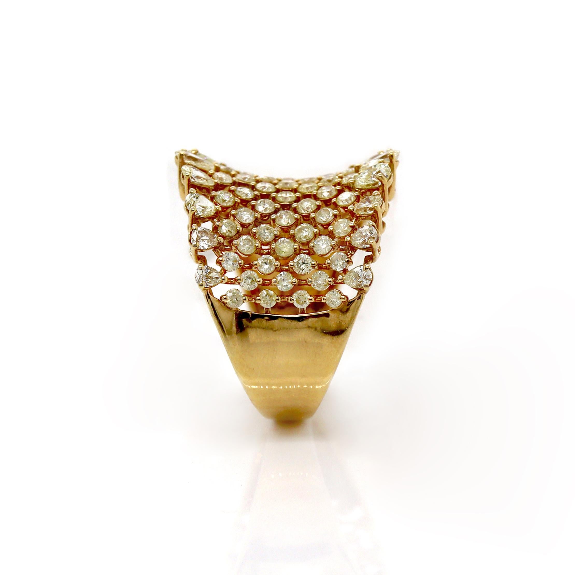 Women's or Men's 18CT Yellow Gold Fancy Yellow Diamond Ring For Sale