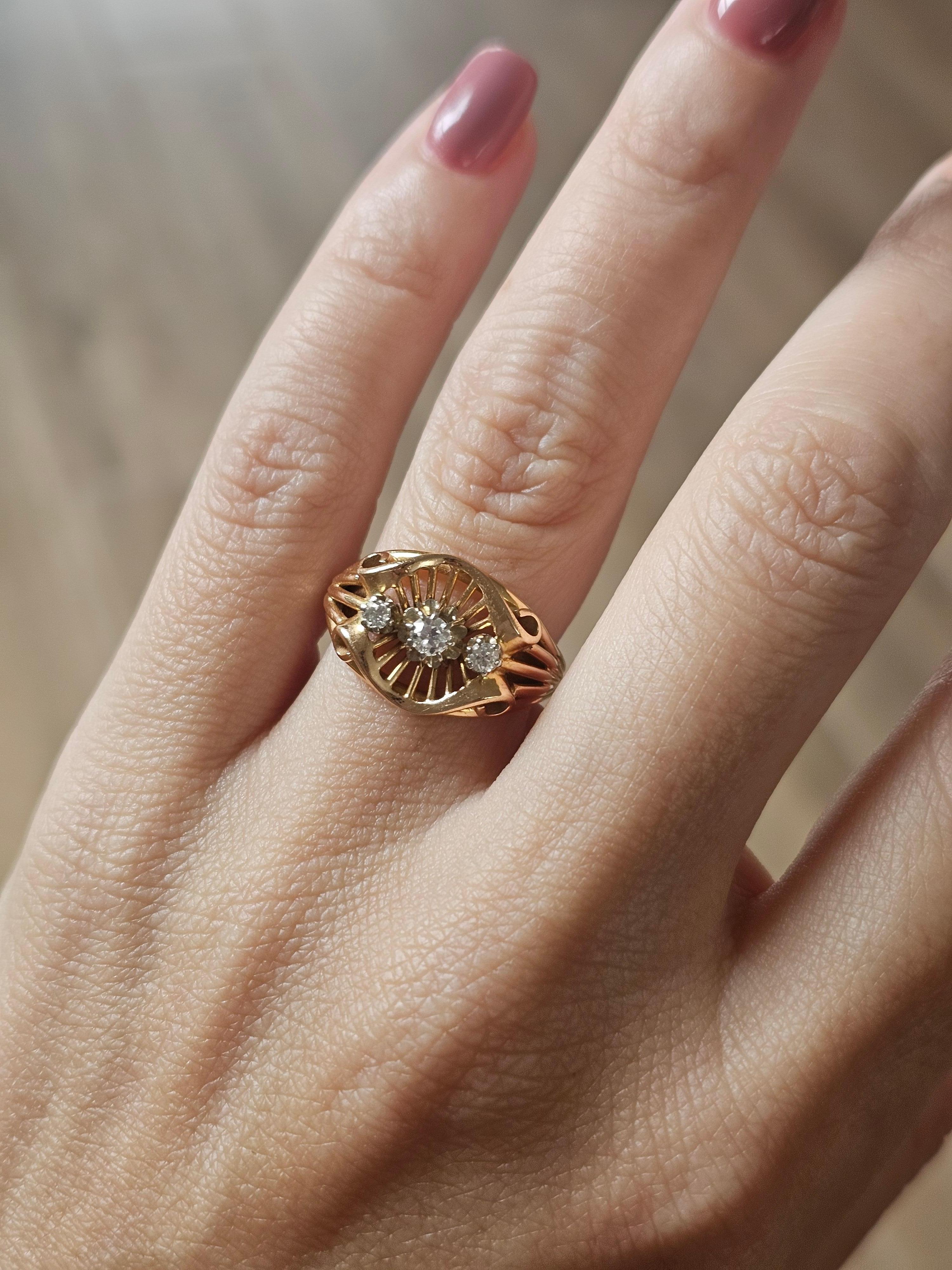 18ct Yellow Gold French Diamond Retro Ring For Sale 5